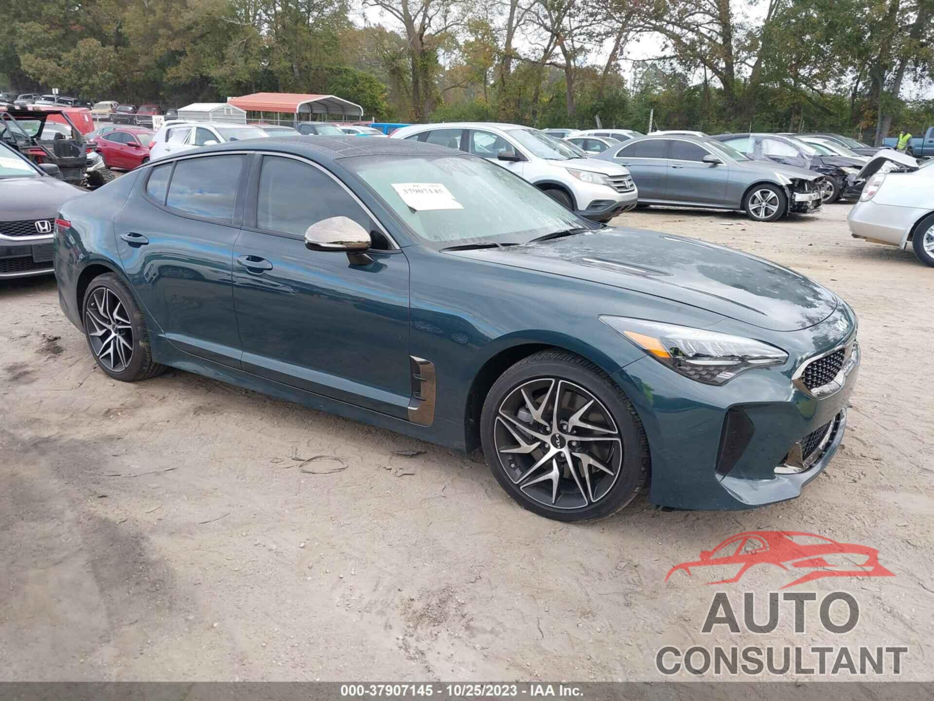 KIA STINGER 2023 - KNAE35LD1P6127143