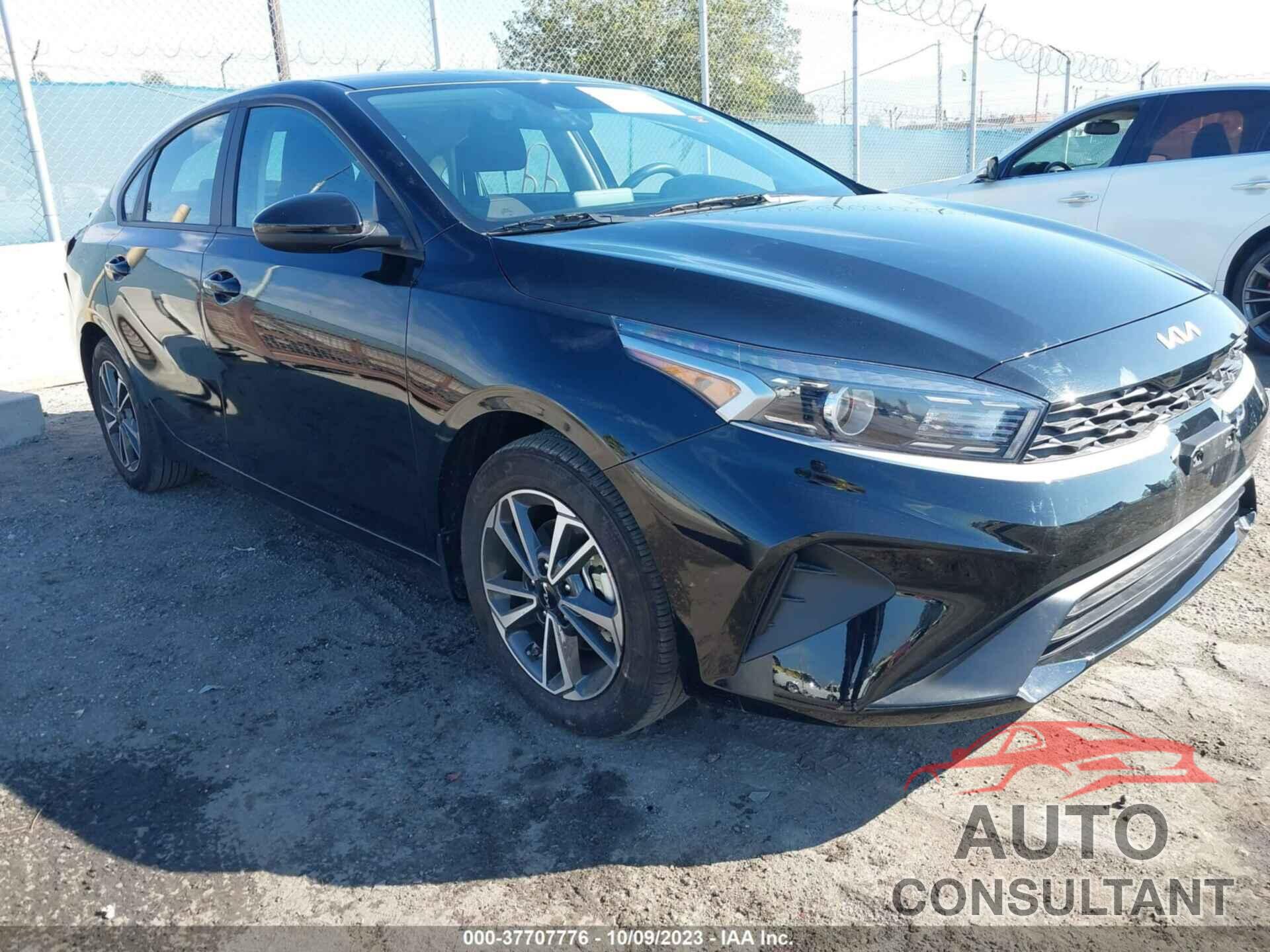 KIA FORTE 2023 - 3KPF24AD7PE623064