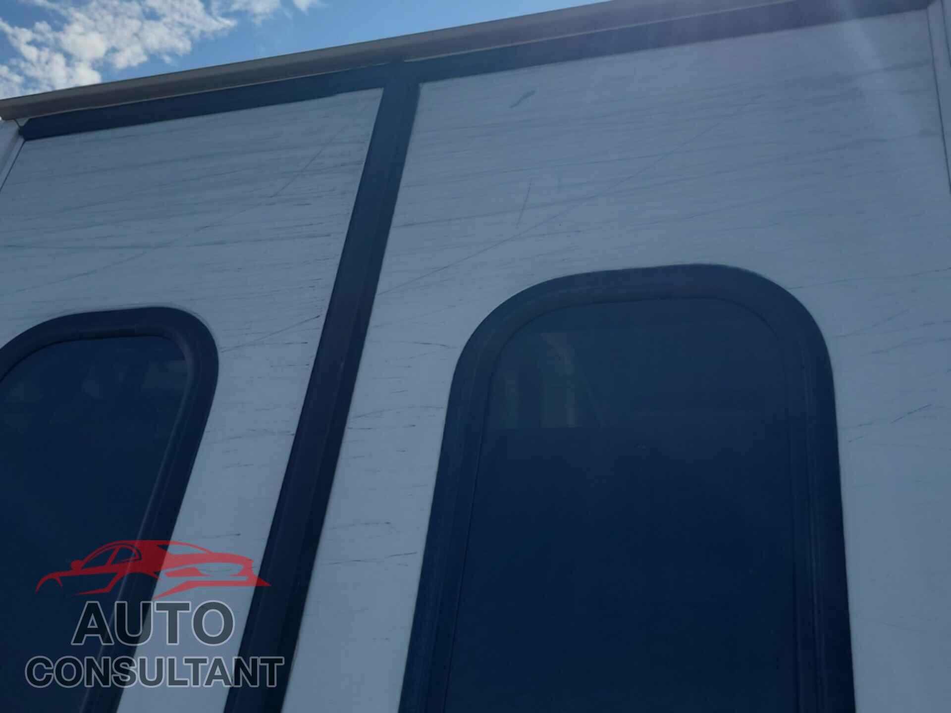 FORD E-SERIES CUTAWAY 2017 - 1FDEE3FS6HDC35407