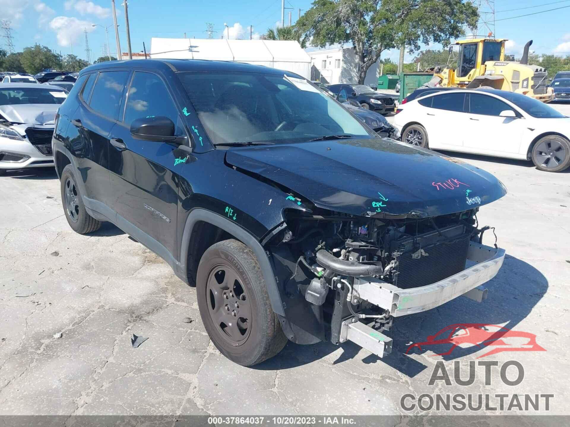 JEEP COMPASS 2018 - 3C4NJCAB8JT212816