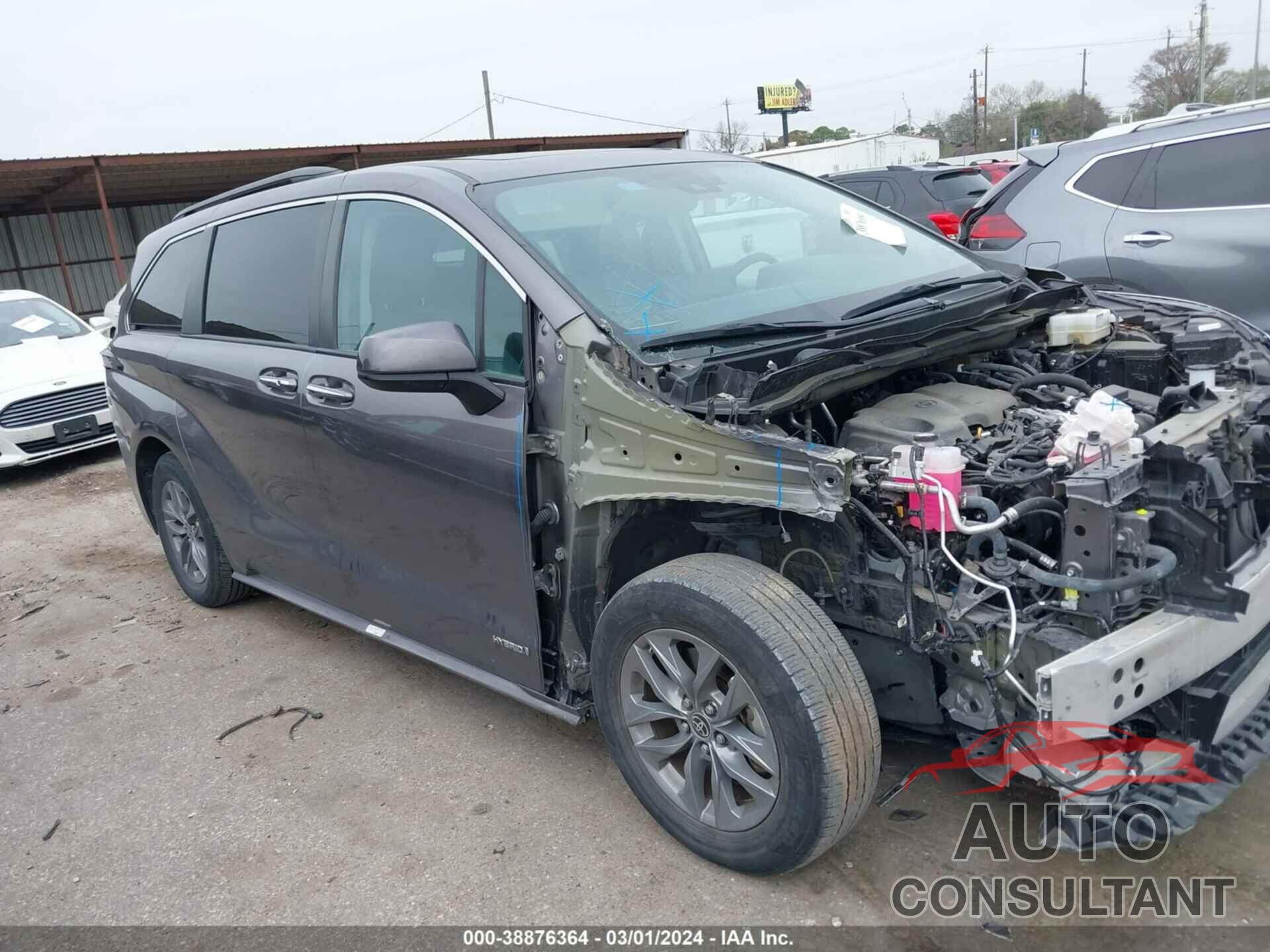 TOYOTA SIENNA 2021 - 5TDYRKEC1MS062775