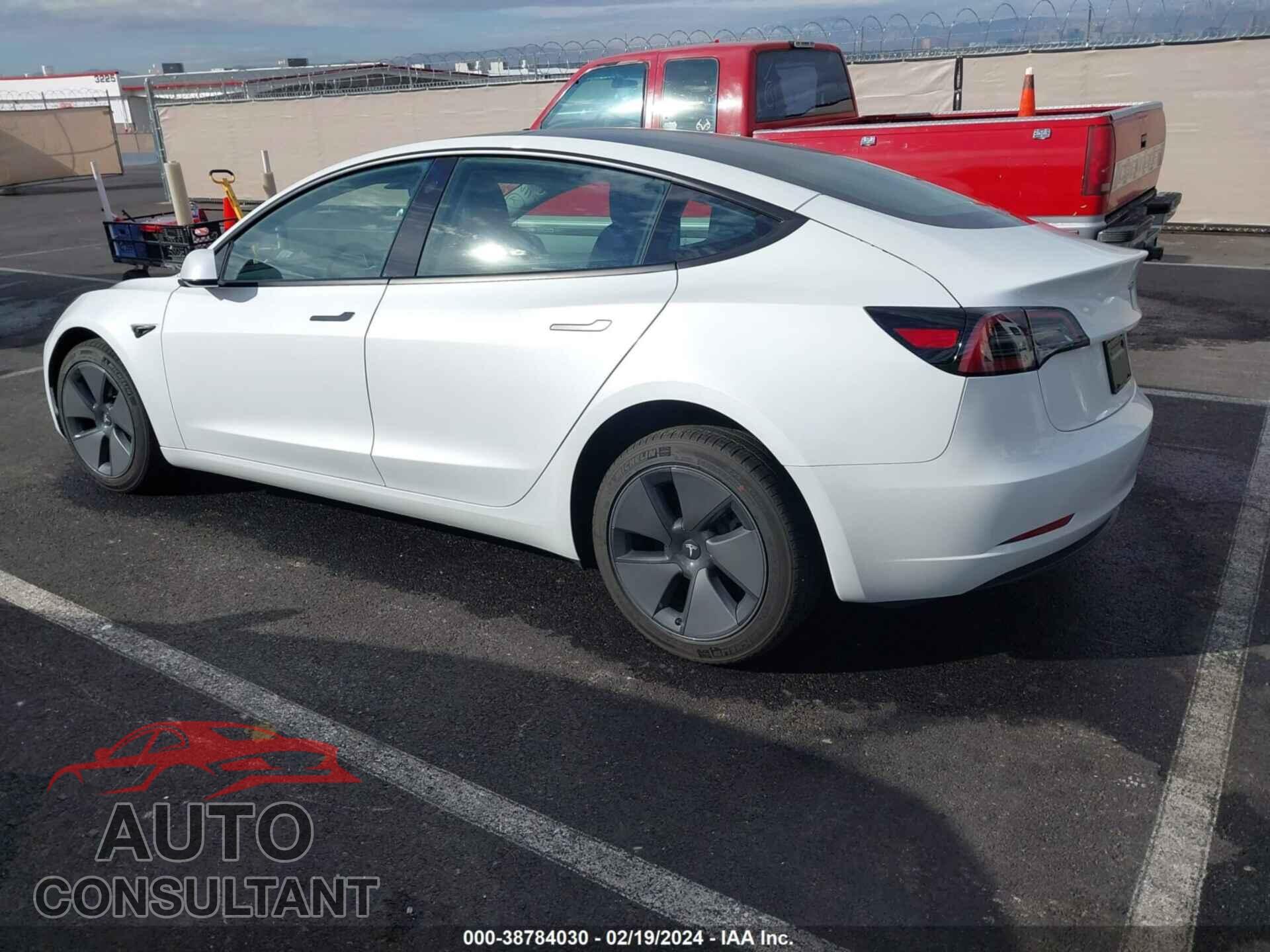 TESLA MODEL 3 2023 - 5YJ3E1EA1PF674272