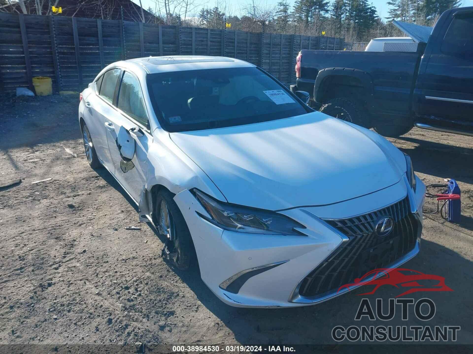 LEXUS ES 300H 2022 - 58AFA1C15NU025014