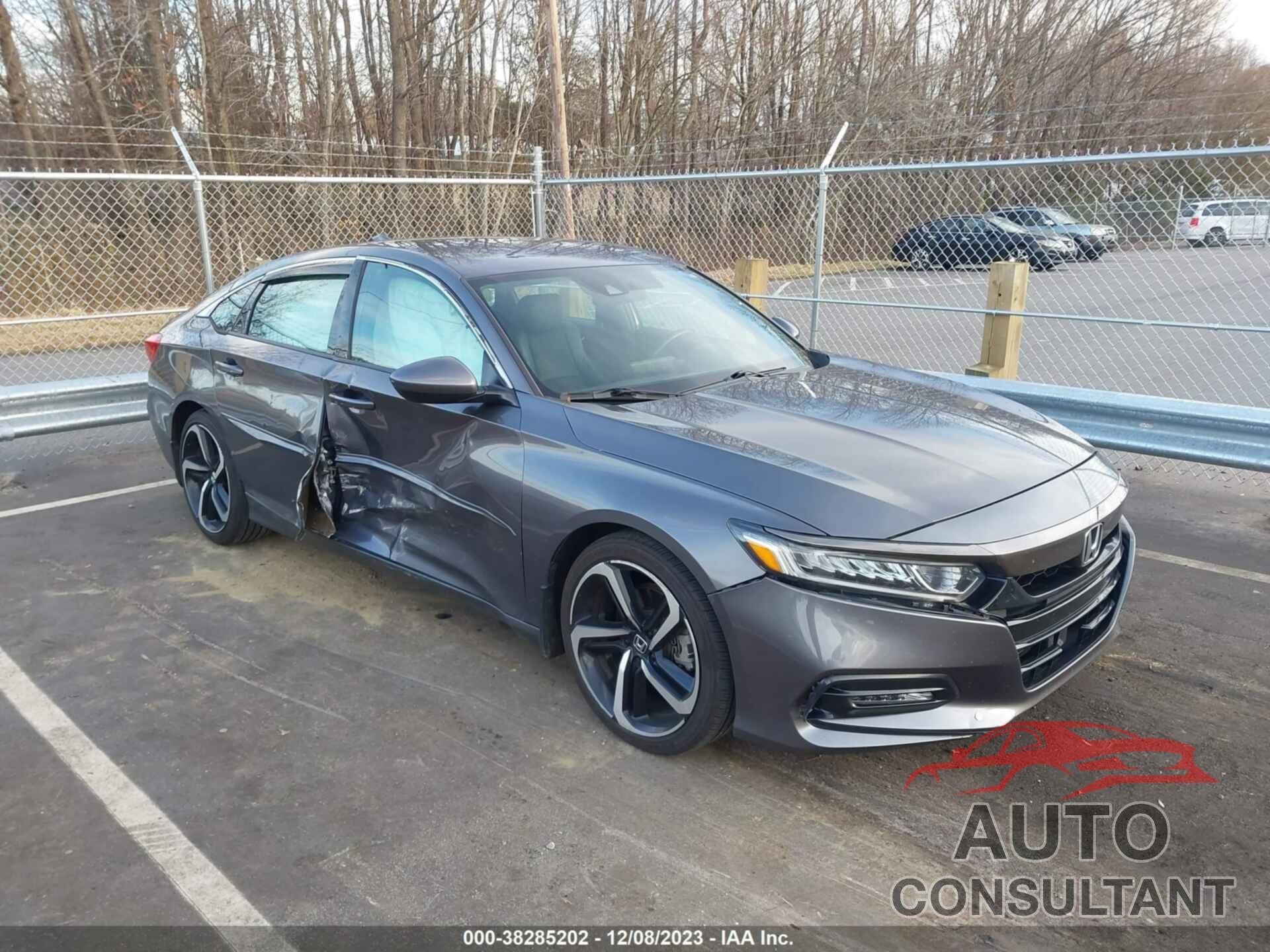 HONDA ACCORD 2018 - 1HGCV1F31JA011933