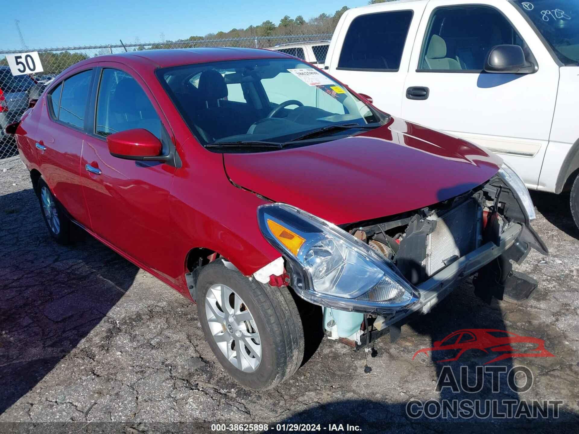 NISSAN VERSA 2018 - 3N1CN7AP9JL876320