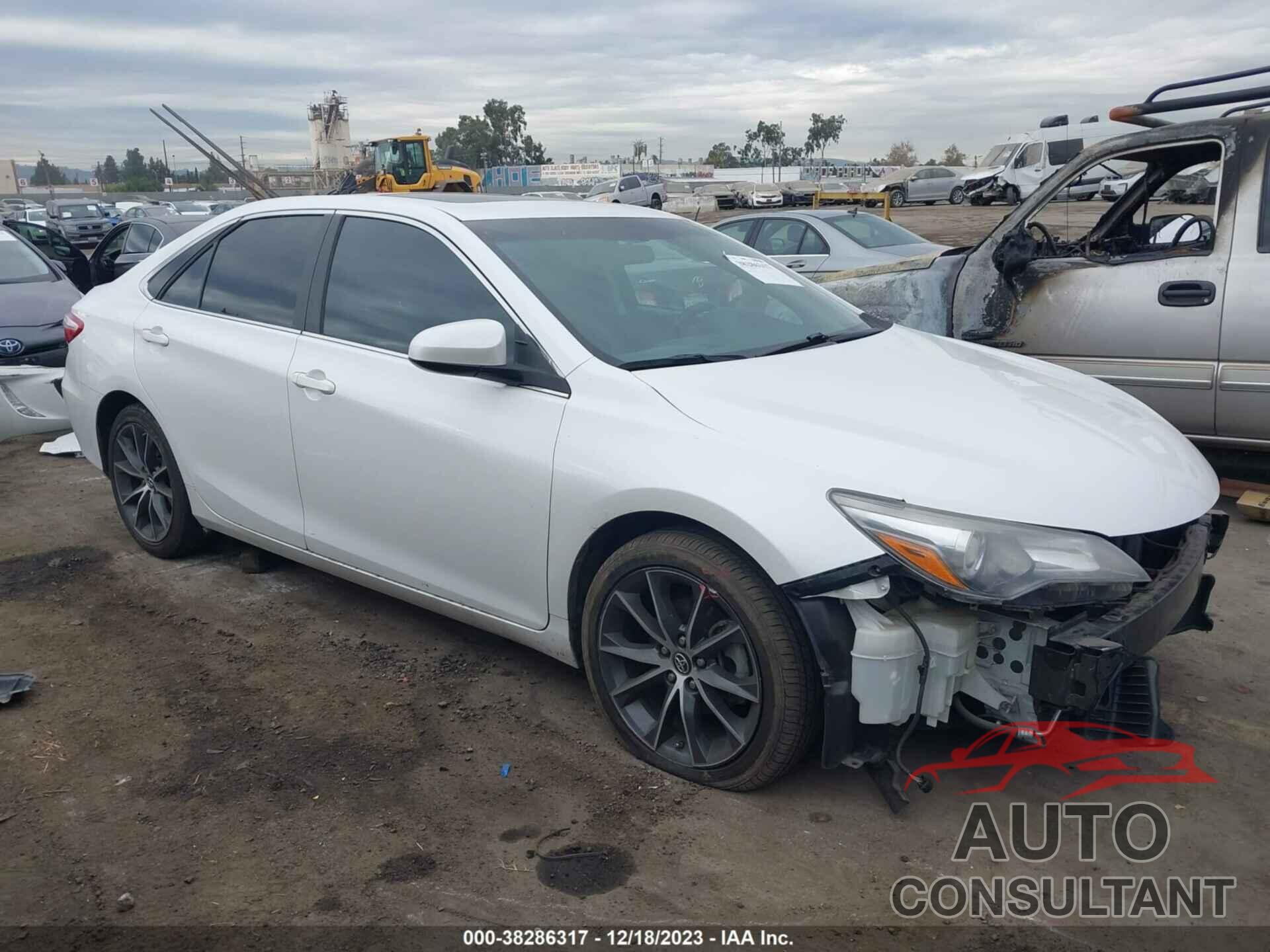 TOYOTA CAMRY 2016 - 4T1BF1FK1GU228299