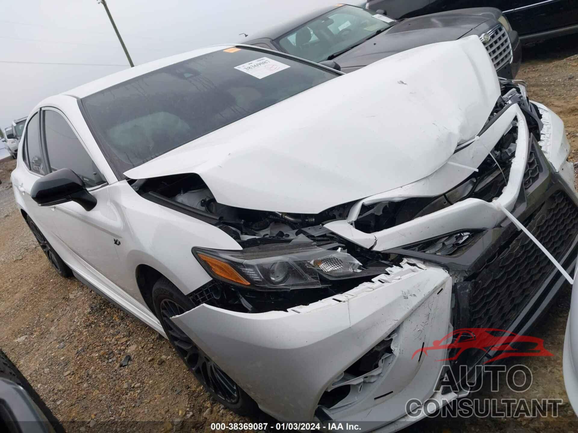 TOYOTA CAMRY 2023 - 4T1G11AK6PU748235