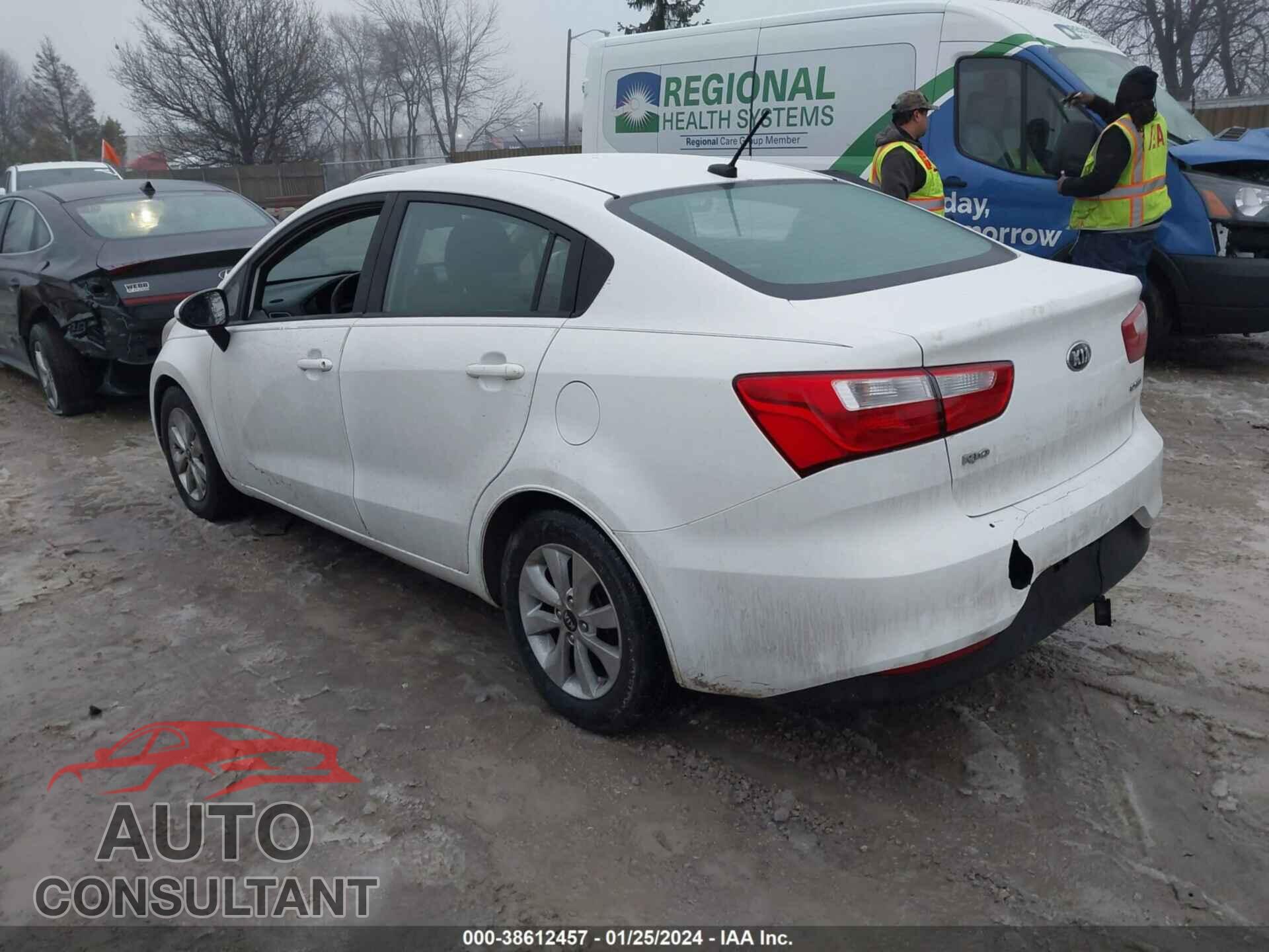 KIA RIO 2016 - KNADN4A37G6590835