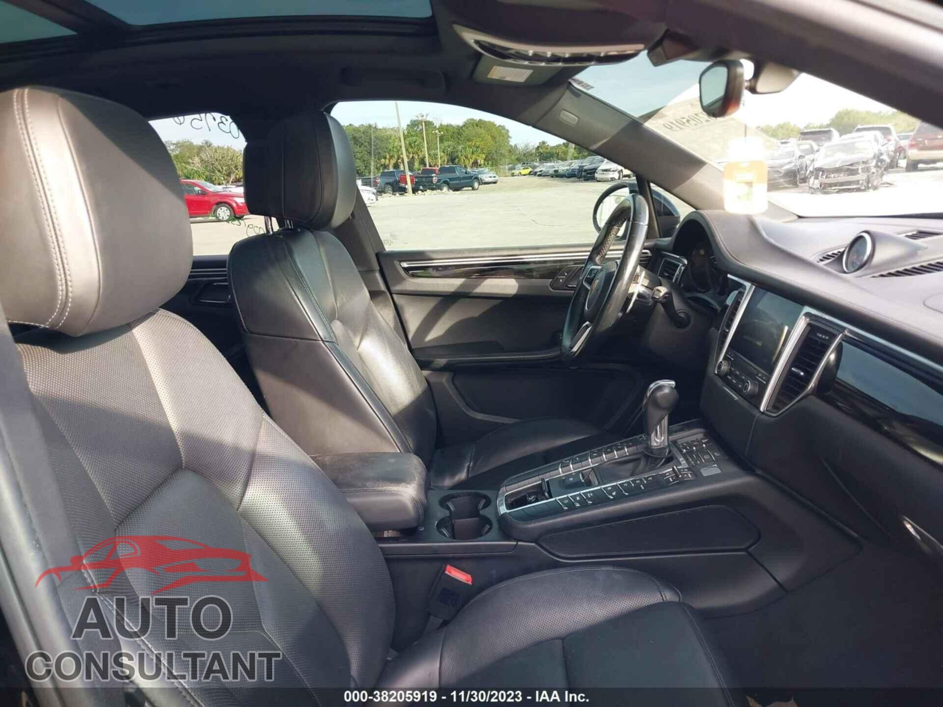 PORSCHE MACAN 2017 - WP1AB2A59HLB18786