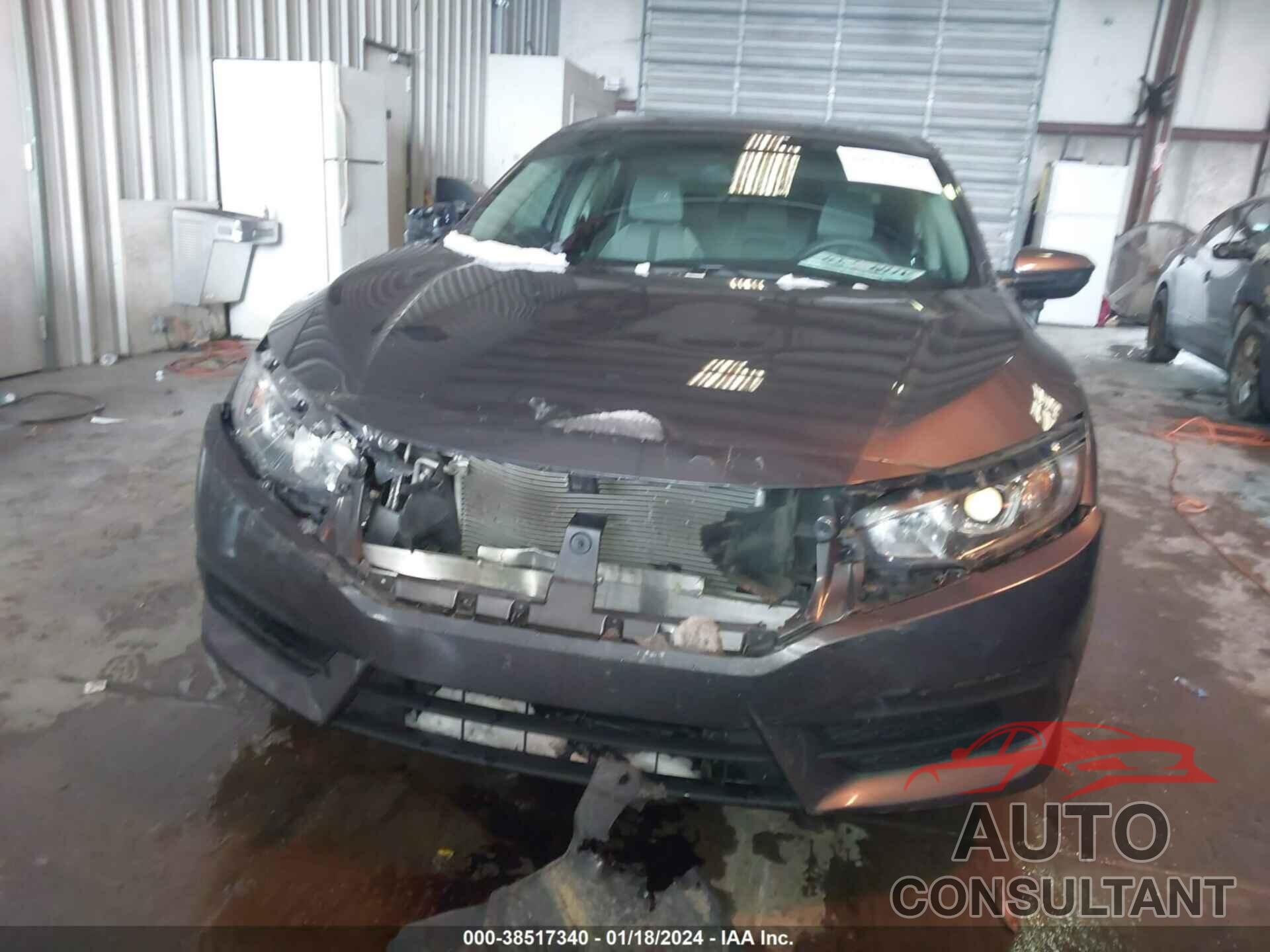 HONDA CIVIC 2018 - 2HGFC2F7XJH560365