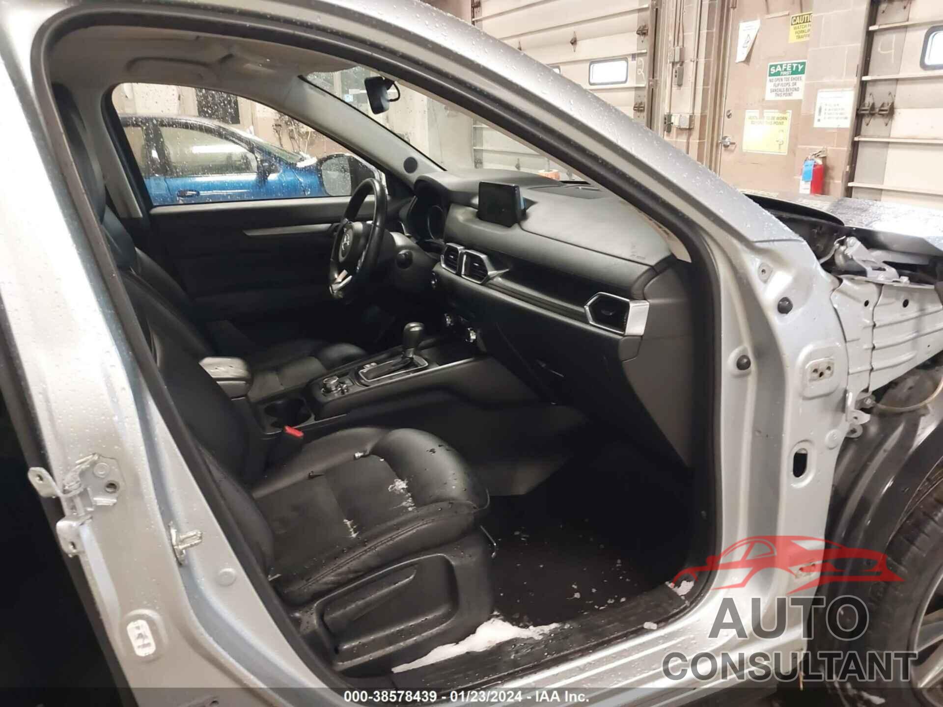 MAZDA CX-5 2018 - JM3KFBCM6J0423644