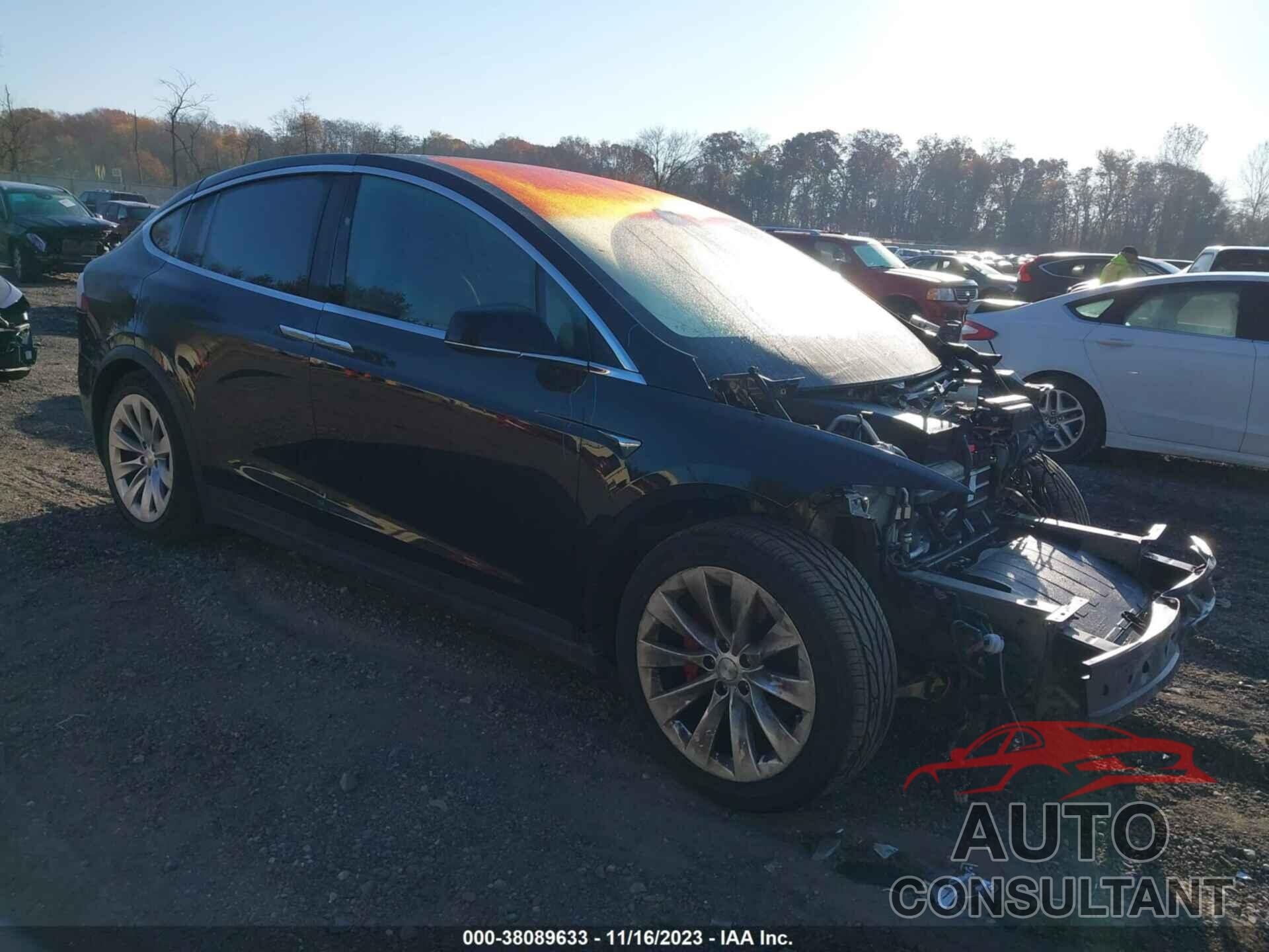 TESLA MODEL X 2018 - 5YJXCDE4XJF137345