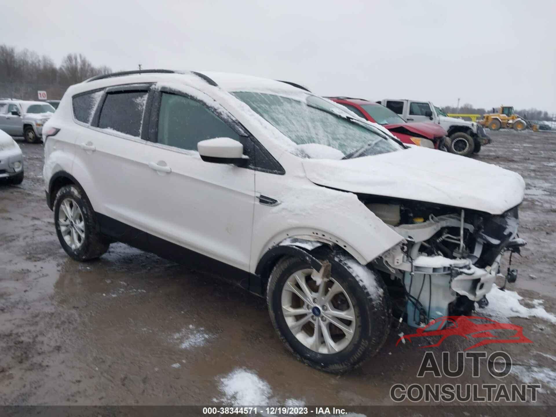 FORD ESCAPE 2018 - 1FMCU9HD8JUD02154