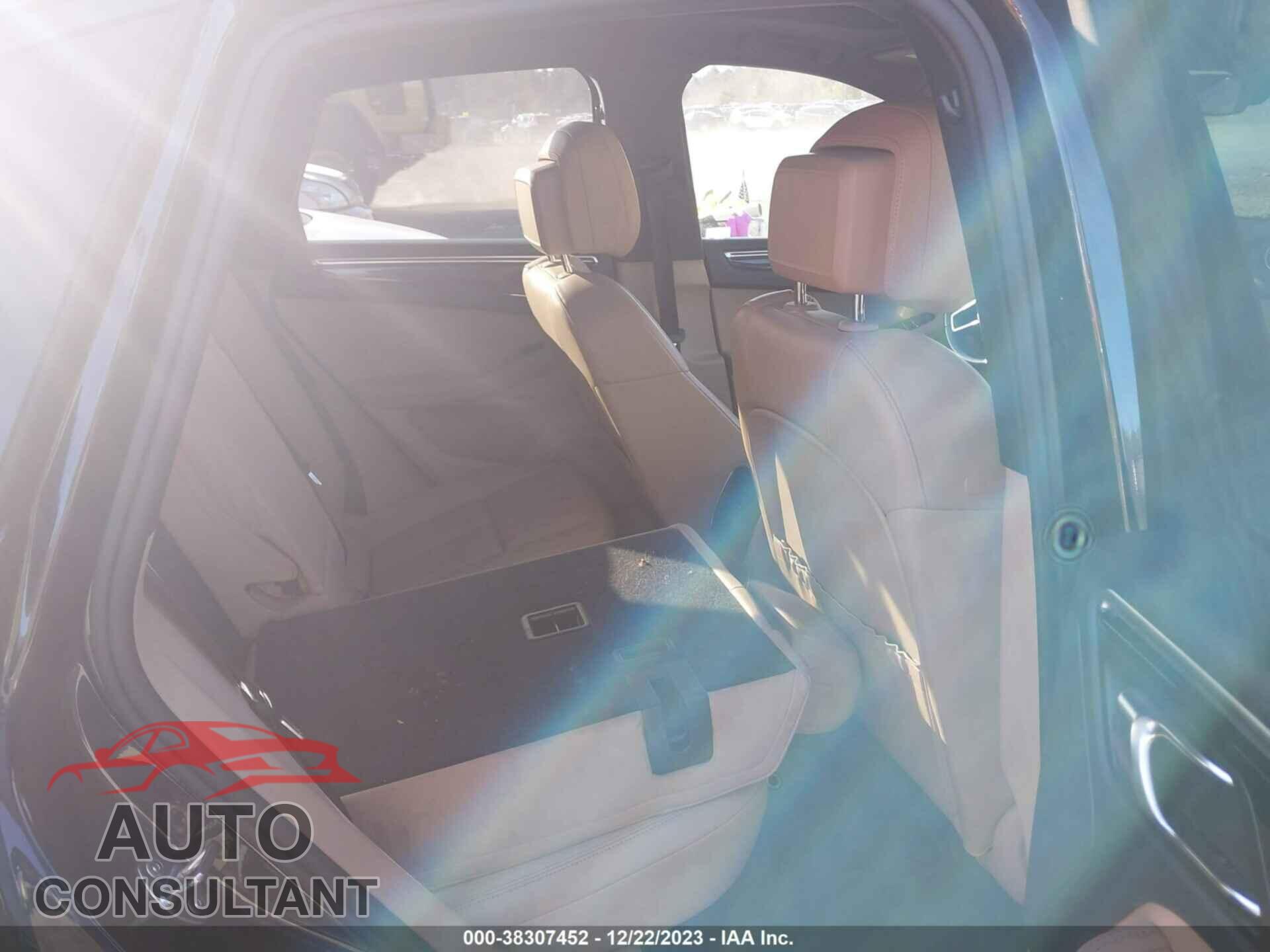 PORSCHE MACAN 2021 - WP1AA2A53MLB02208