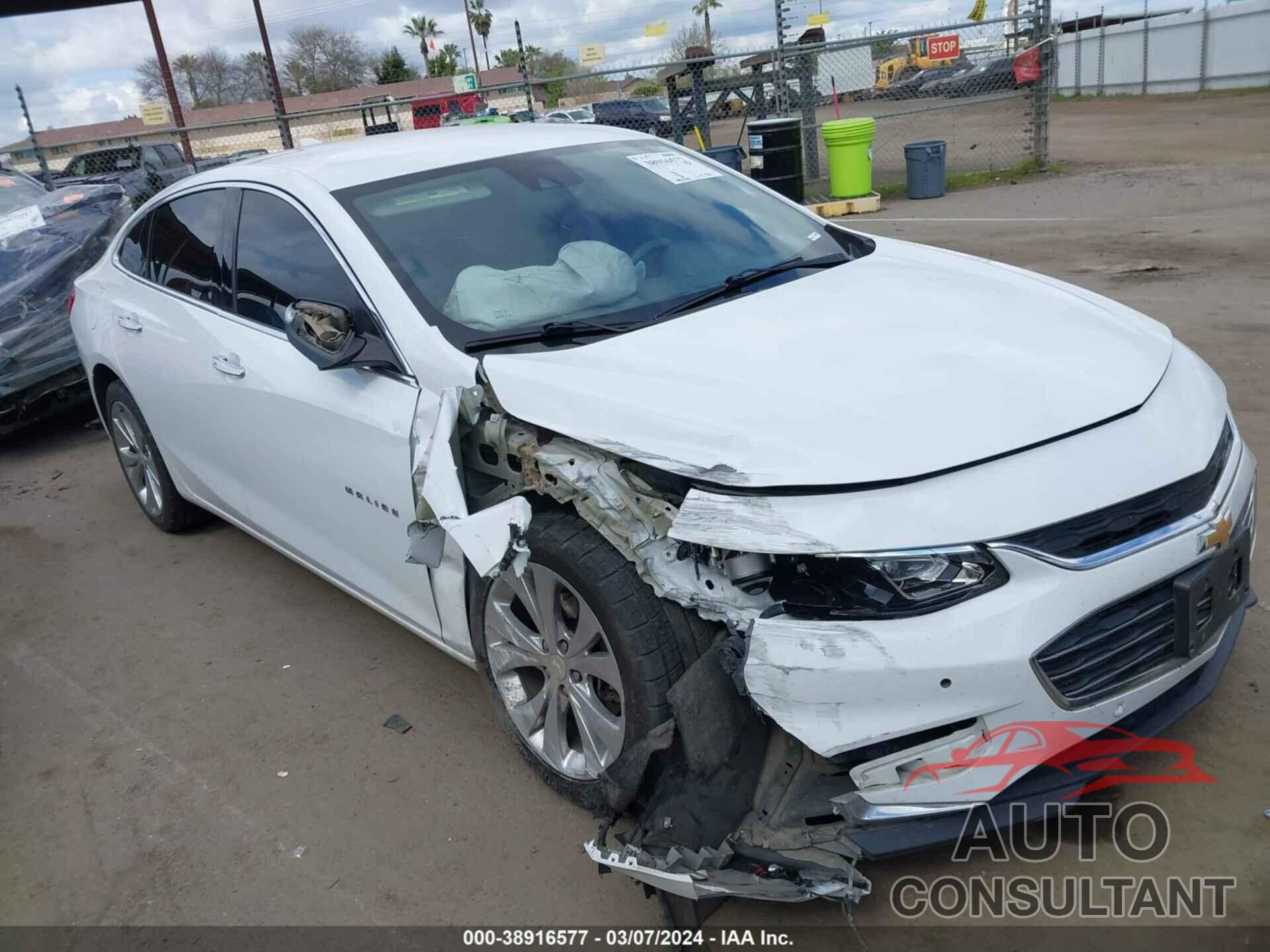 CHEVROLET MALIBU 2018 - 1G1ZE5SX1JF282754