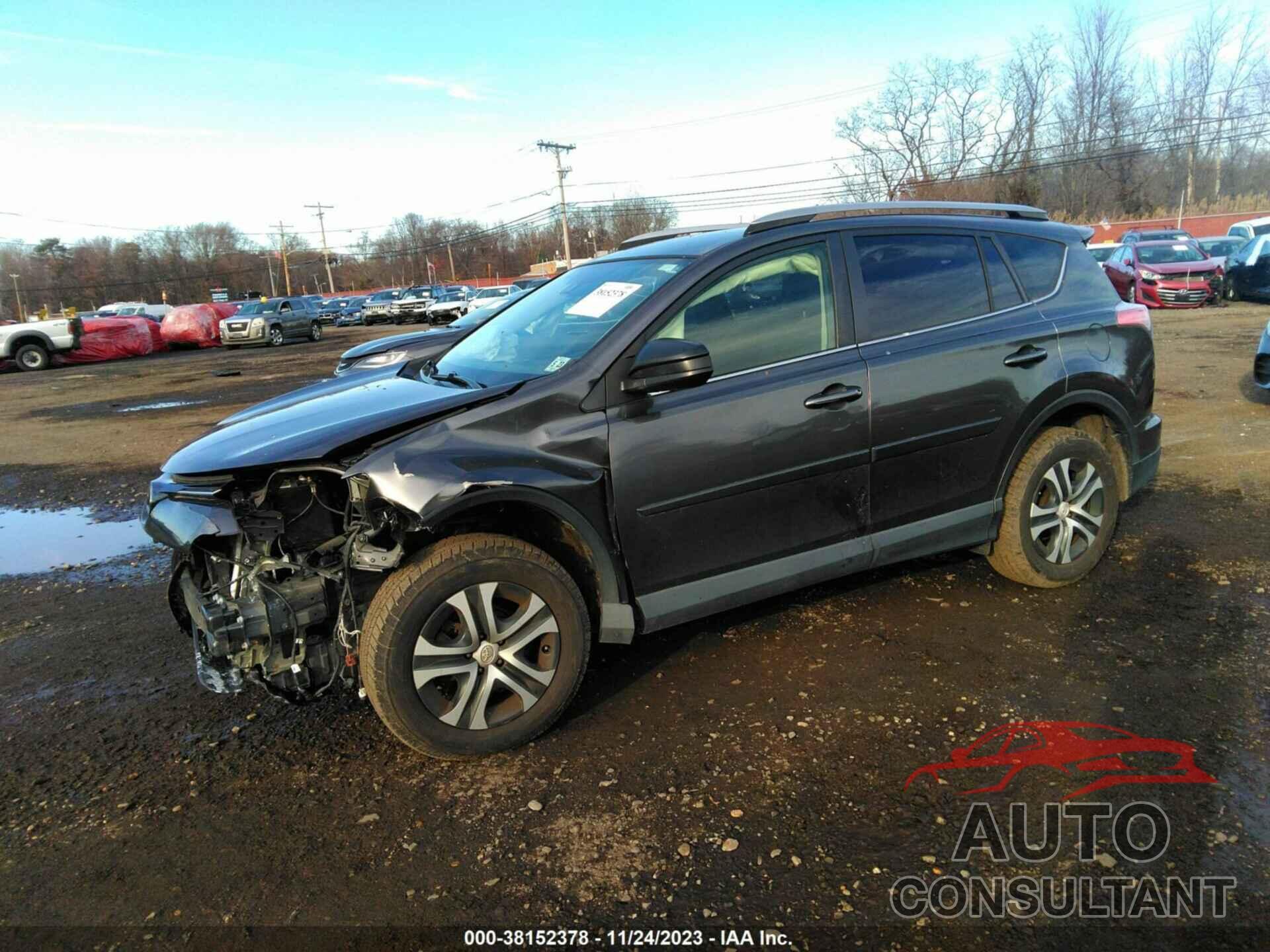 TOYOTA RAV4 2018 - JTMBFREV0JJ738098