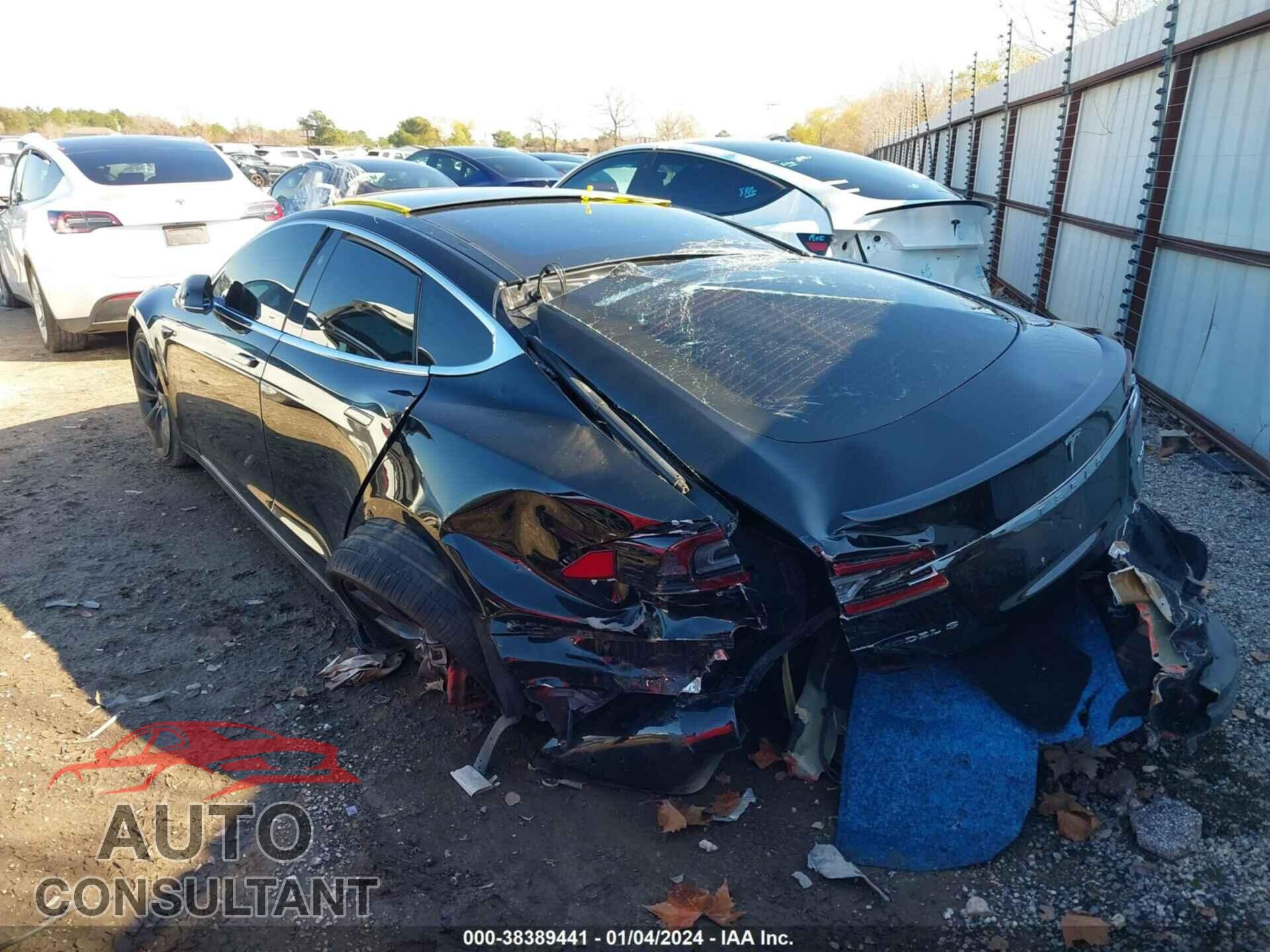 TESLA MODEL S 2018 - 5YJSA1E43JF251900