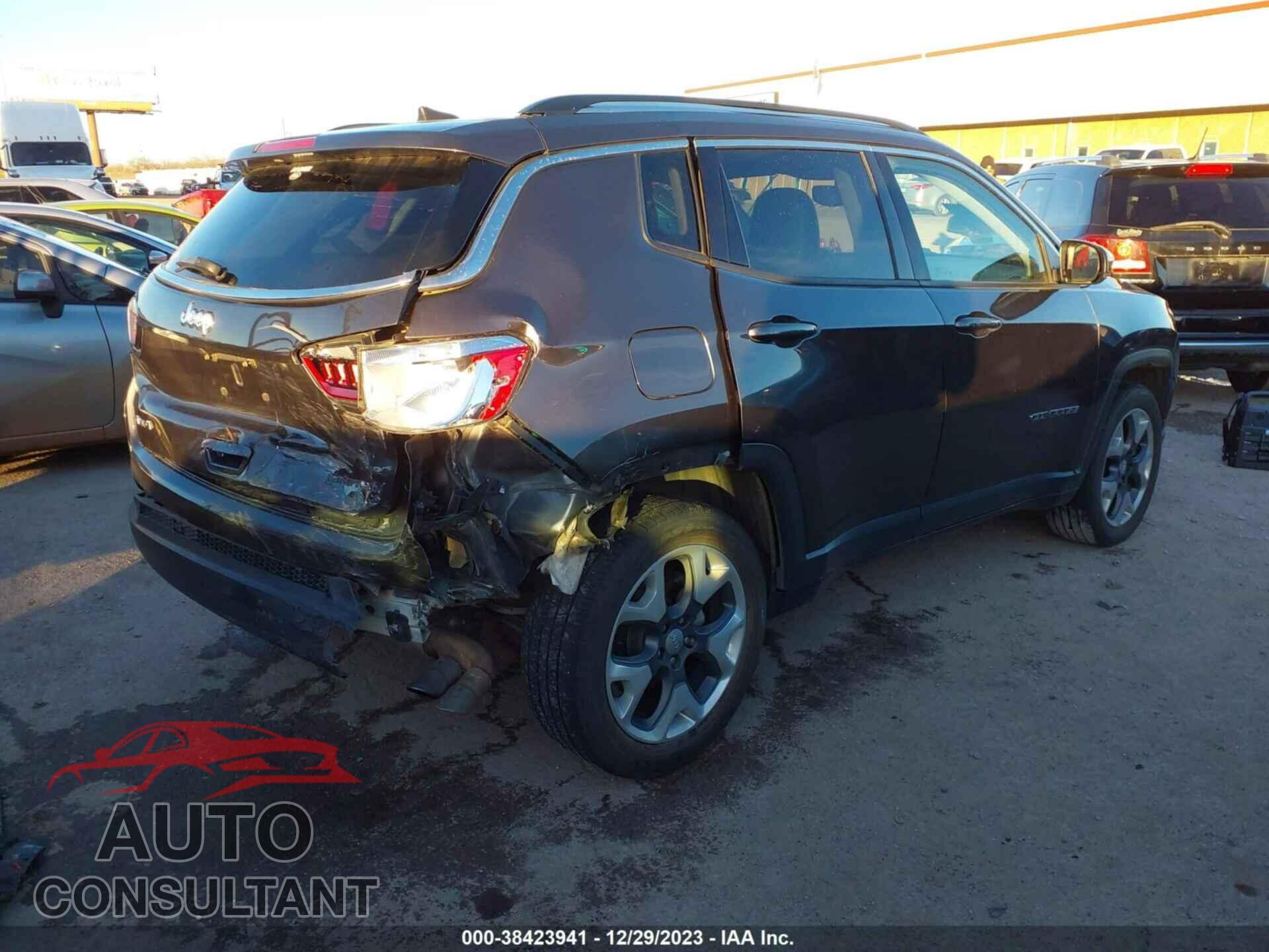 JEEP COMPASS 2019 - 3C4NJDCB3KT780704
