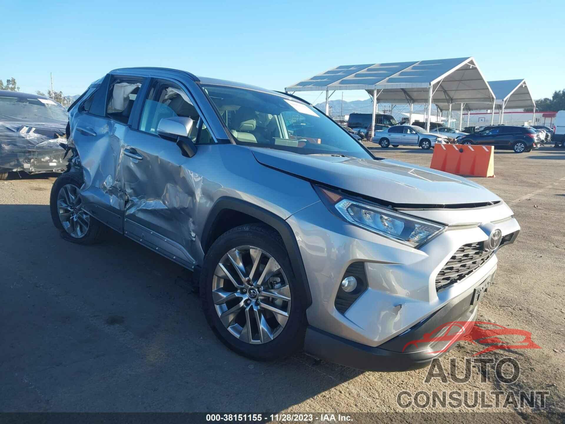 TOYOTA RAV4 2021 - 2T3C1RFV1MC108275