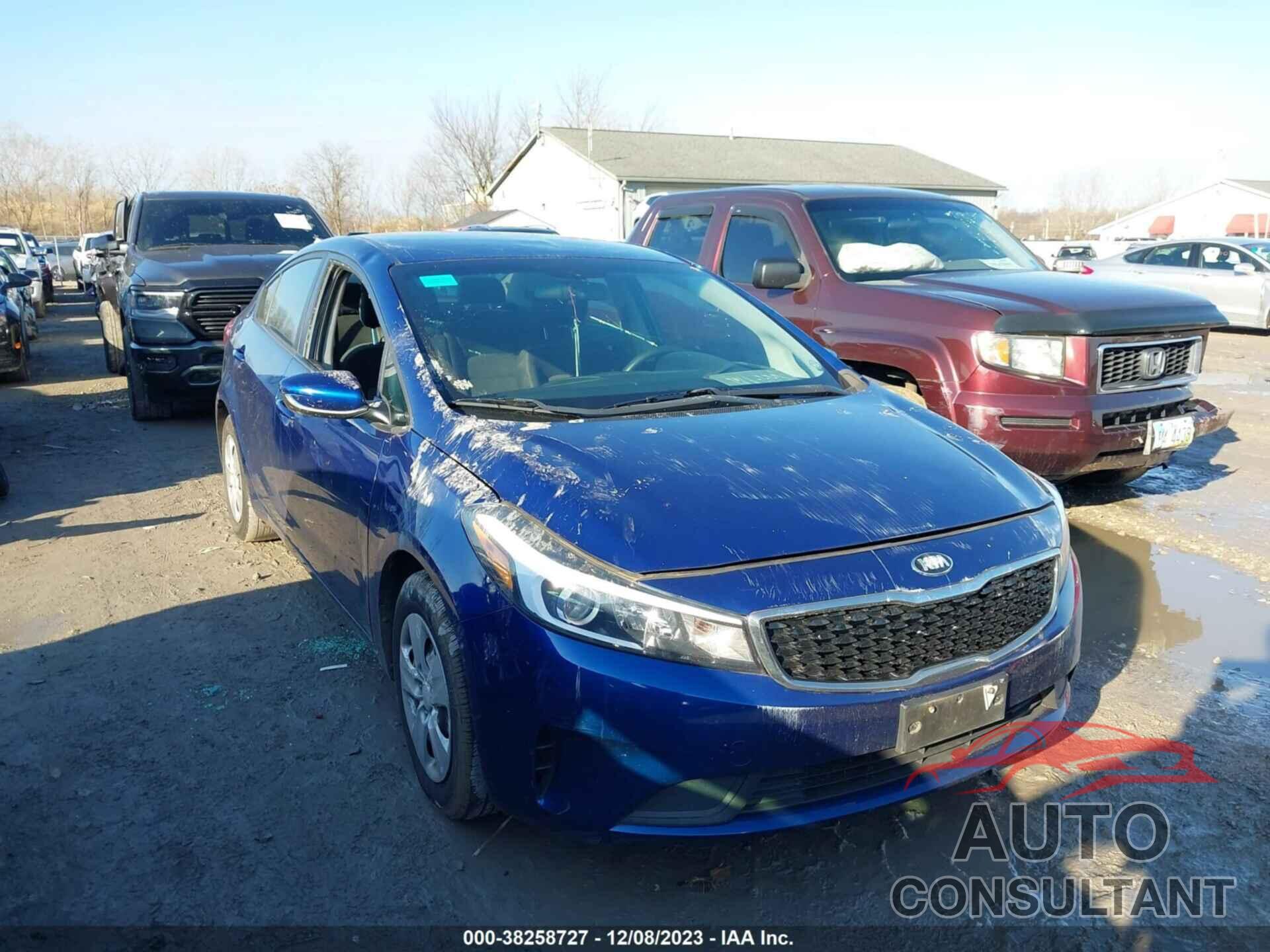 KIA FORTE 2018 - 3KPFL4A76JE199181