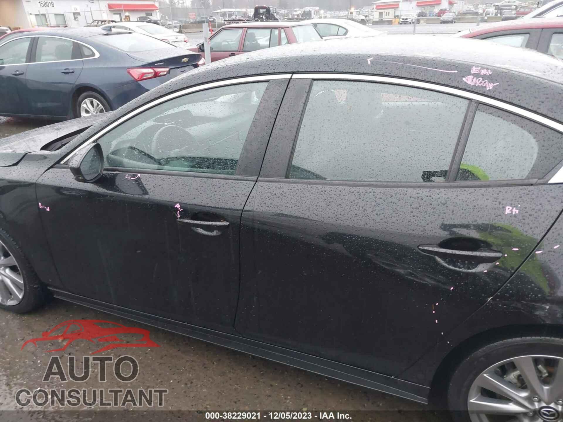 MAZDA 3 2021 - JM1BPABL6M1324362