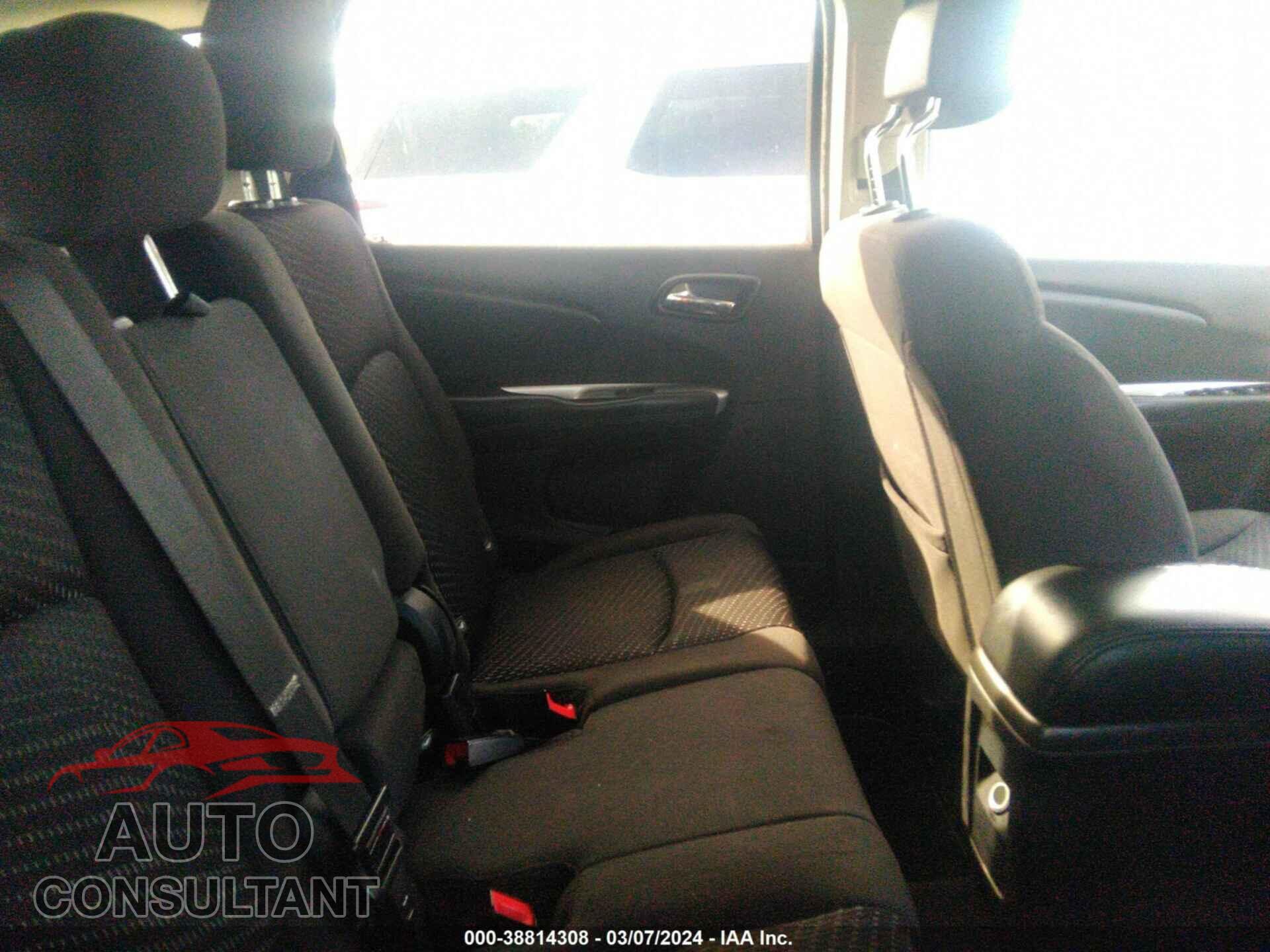 DODGE JOURNEY 2017 - 3C4PDCAB1HT551363