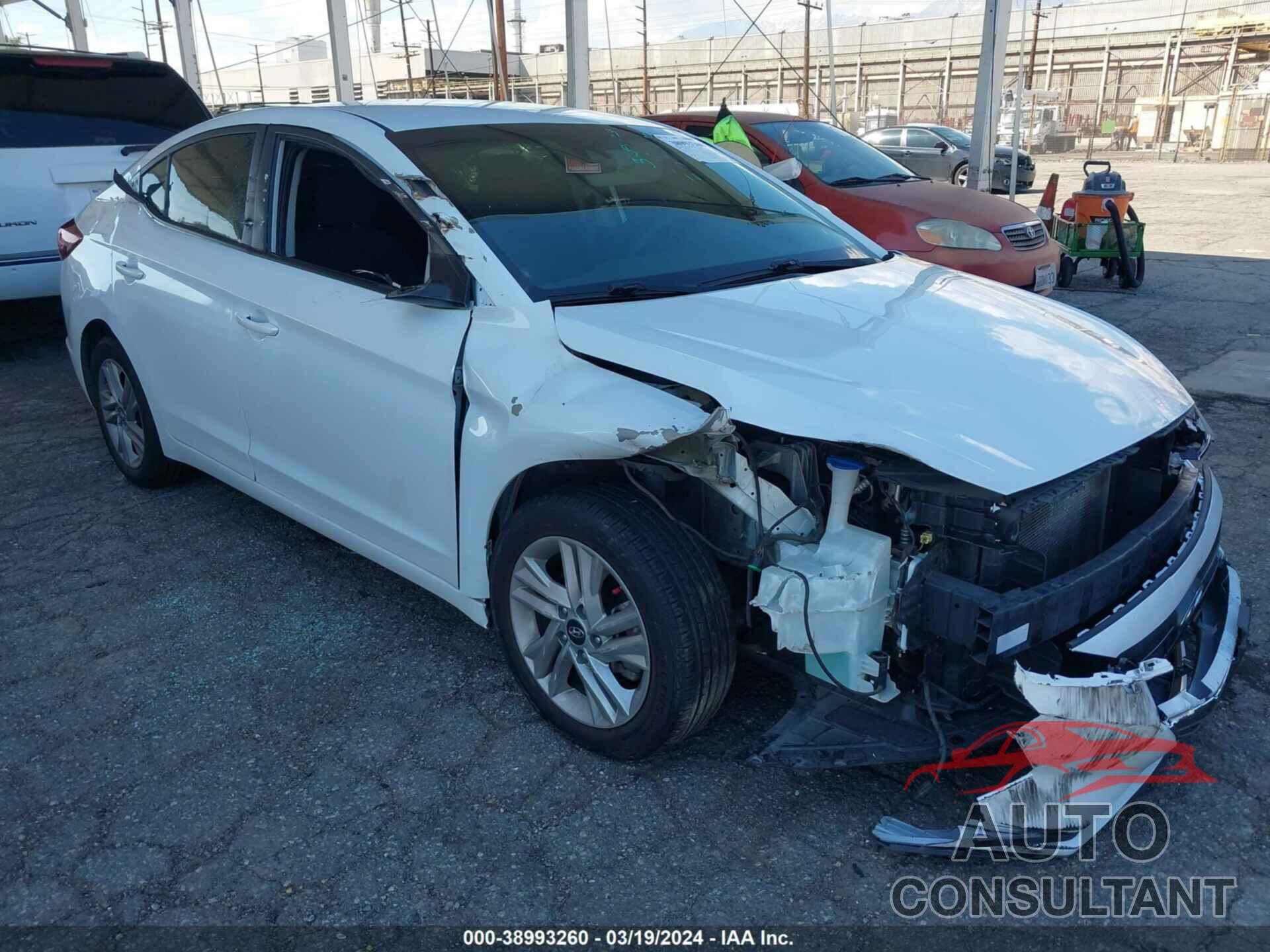 HYUNDAI ELANTRA 2020 - 5NPD84LF3LH548762