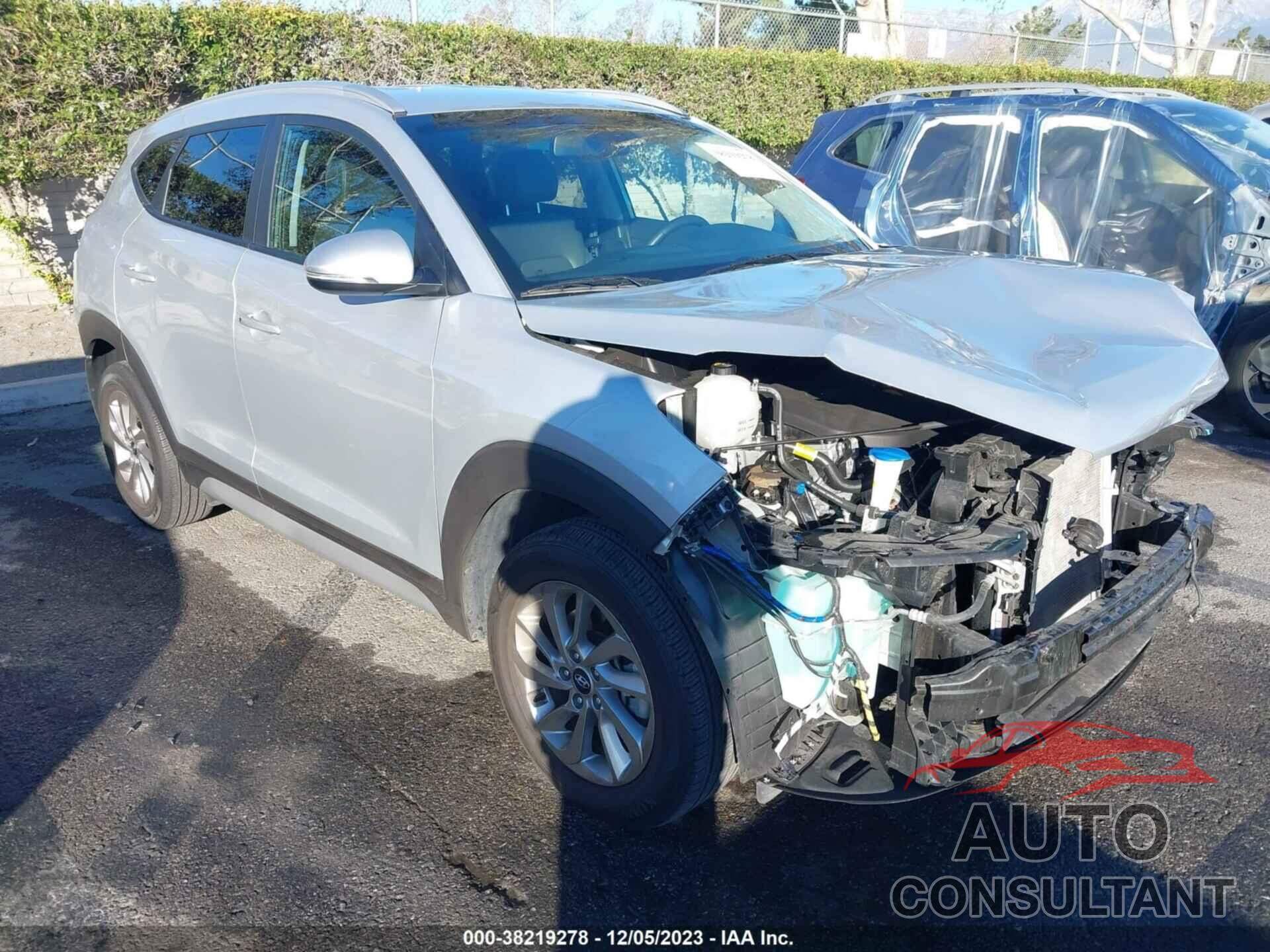 HYUNDAI TUCSON 2018 - KM8J33A49JU778866