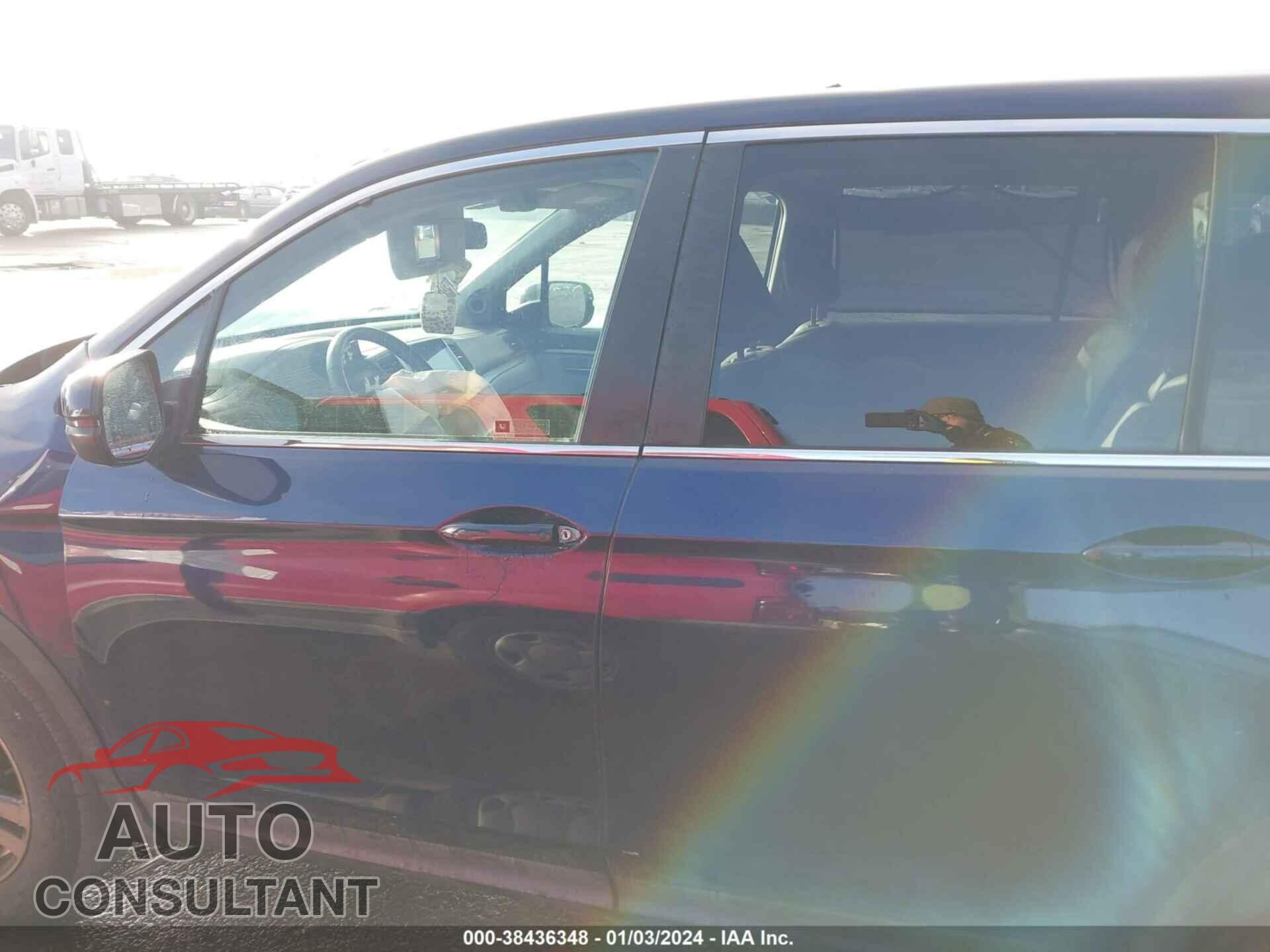 HONDA PILOT 2017 - 5FNYF5H51HB017207