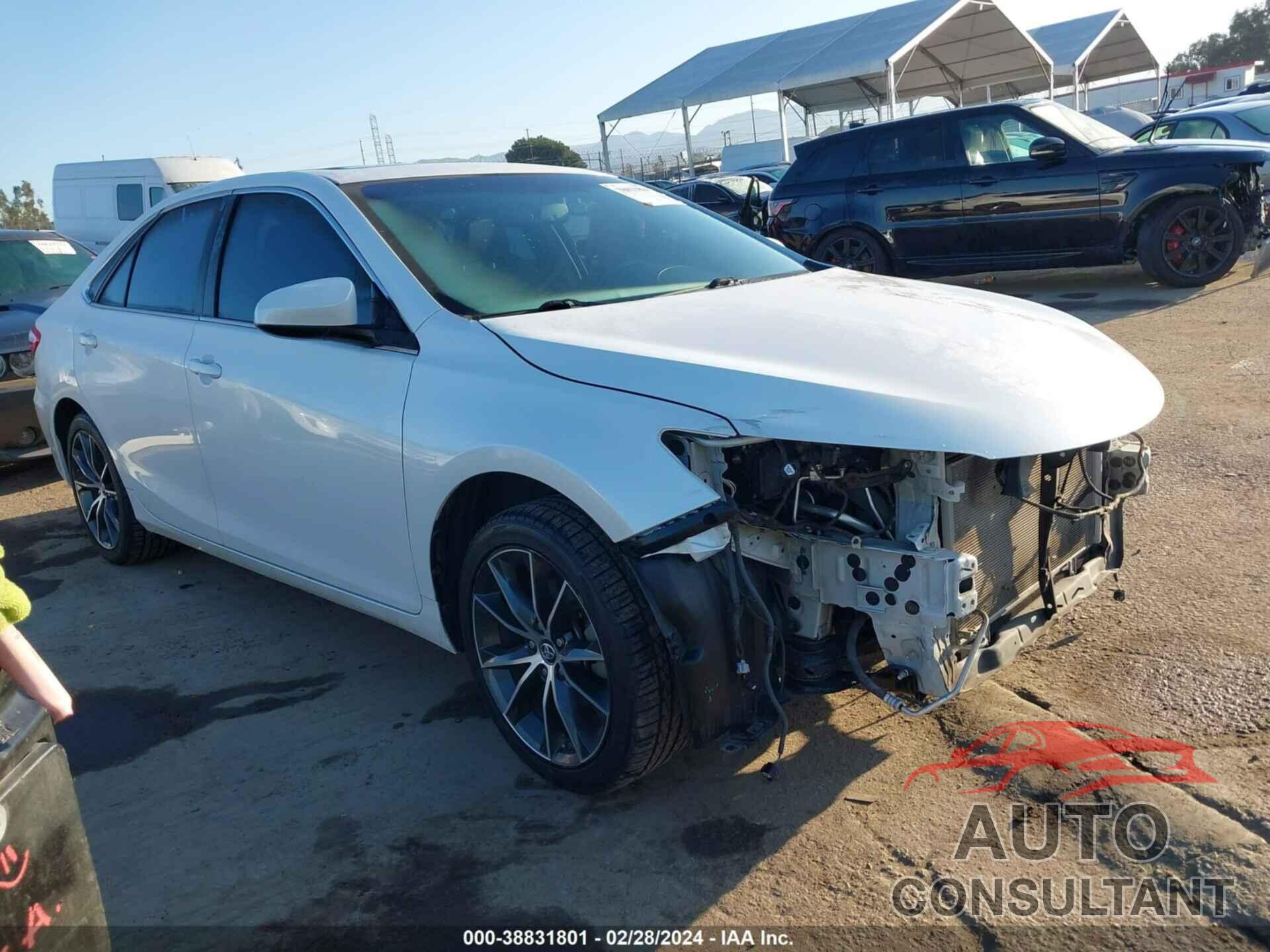 TOYOTA CAMRY 2016 - 4T1BK1FK5GU571399