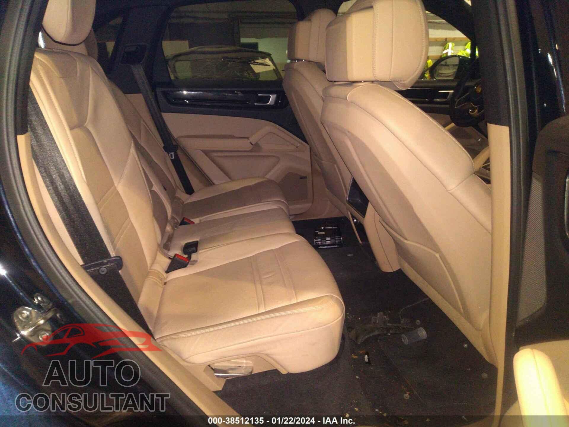 PORSCHE CAYENNE 2021 - WP1AA2AY2MDA01326