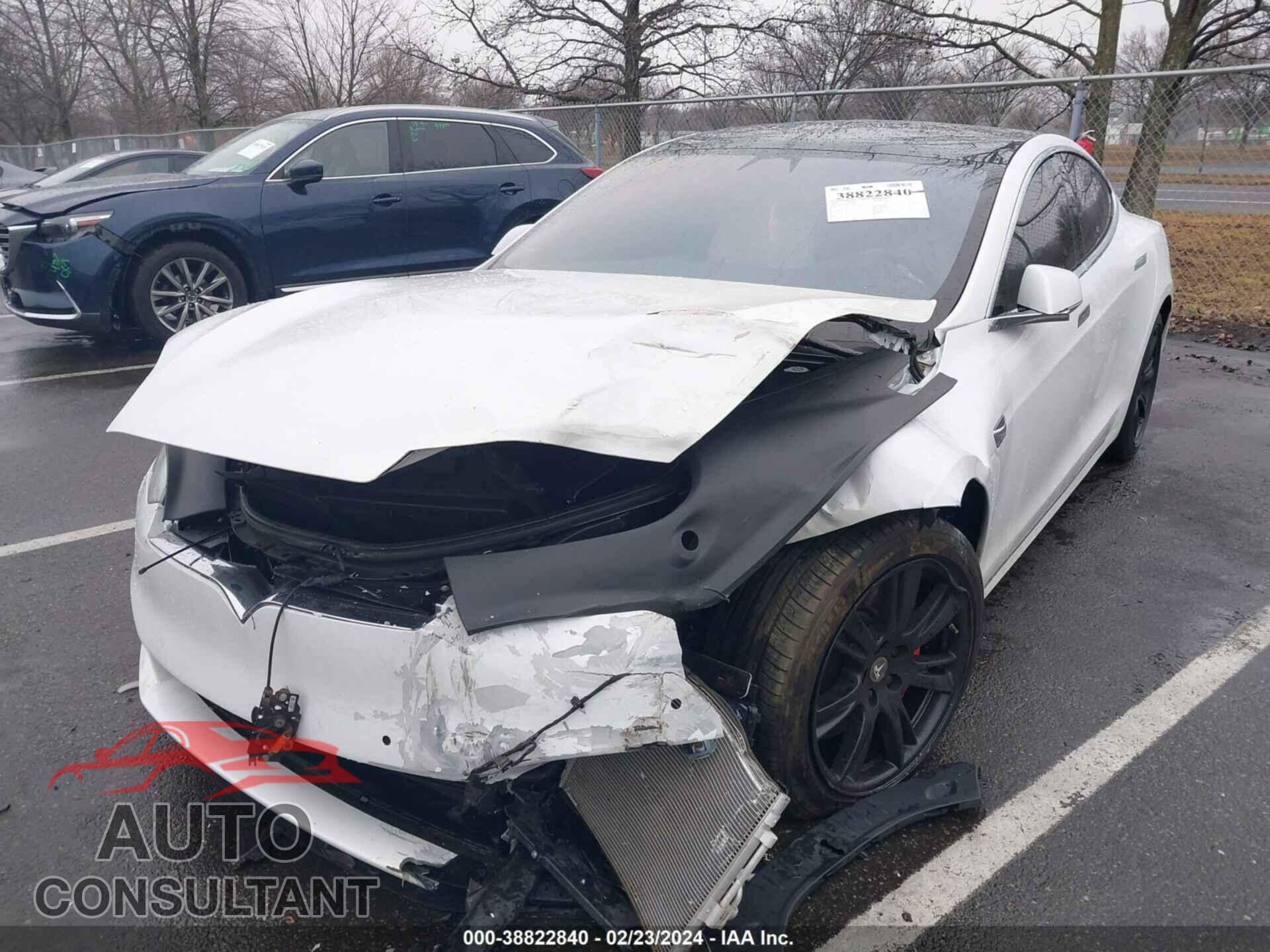 TESLA MODEL S 2020 - 5YJSA1E49LF385331