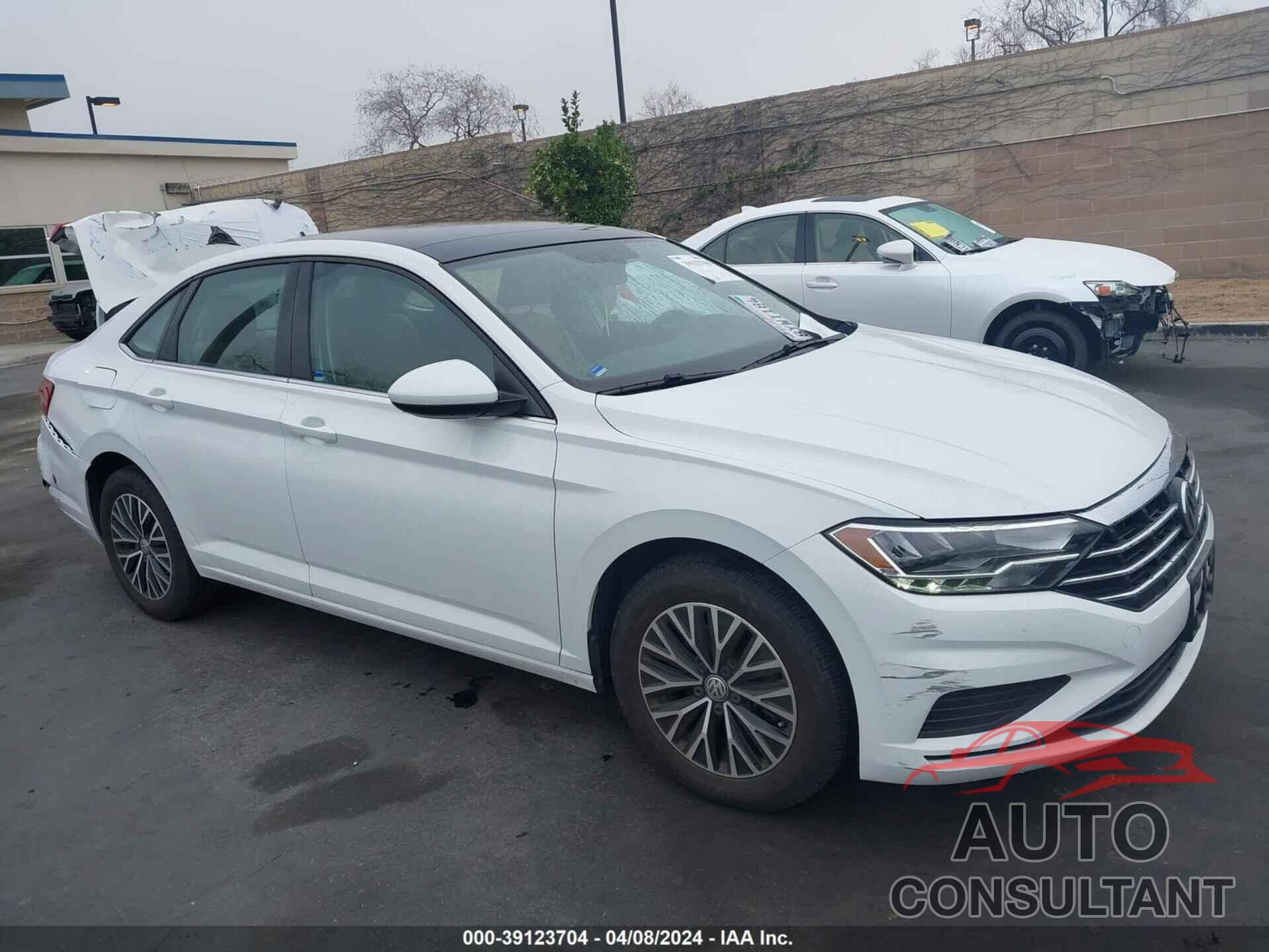 VOLKSWAGEN JETTA 2019 - 3VWC57BU5KM120879