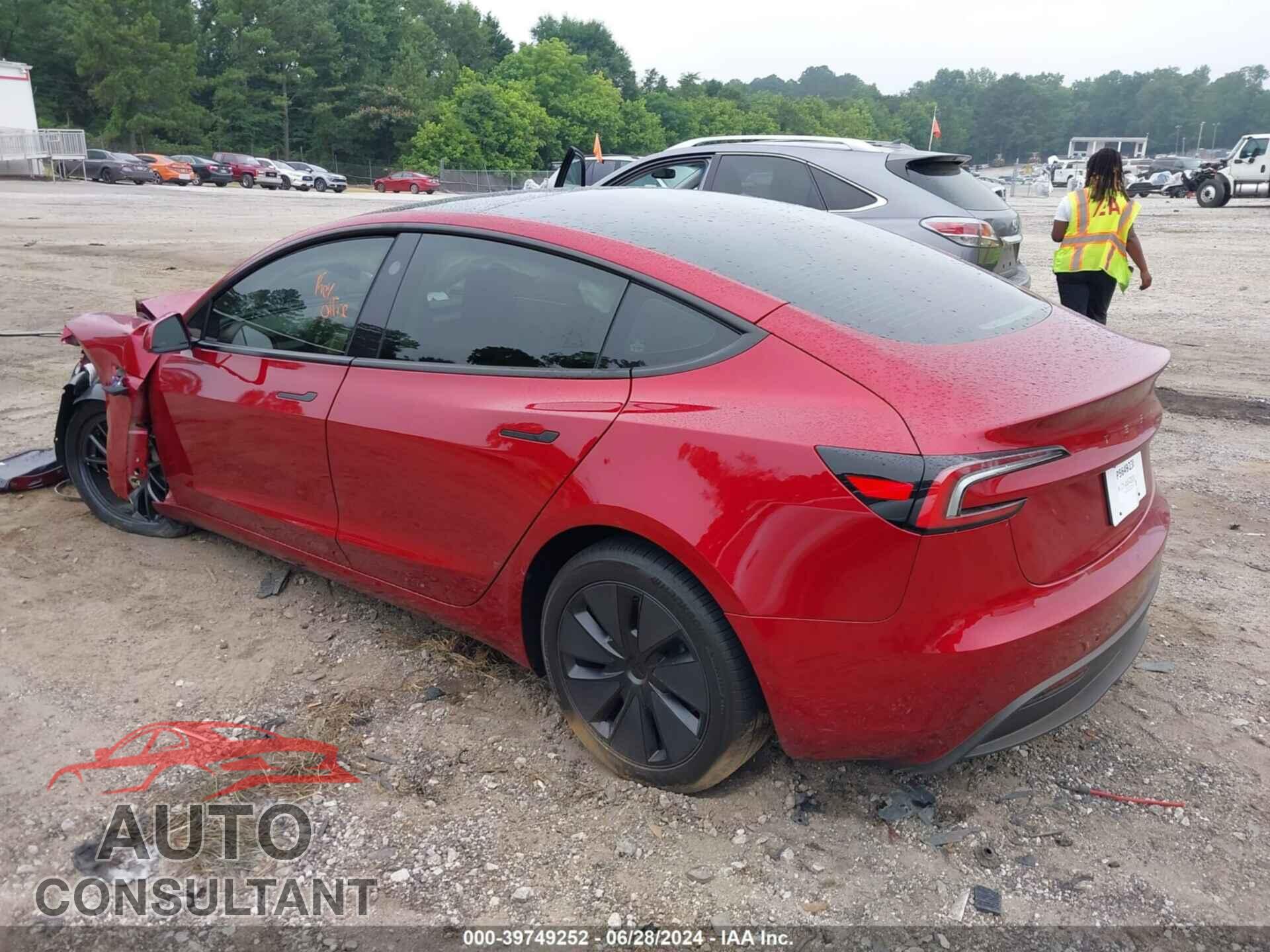 TESLA MODEL 3 2024 - 5YJ3E1EA1RF771488
