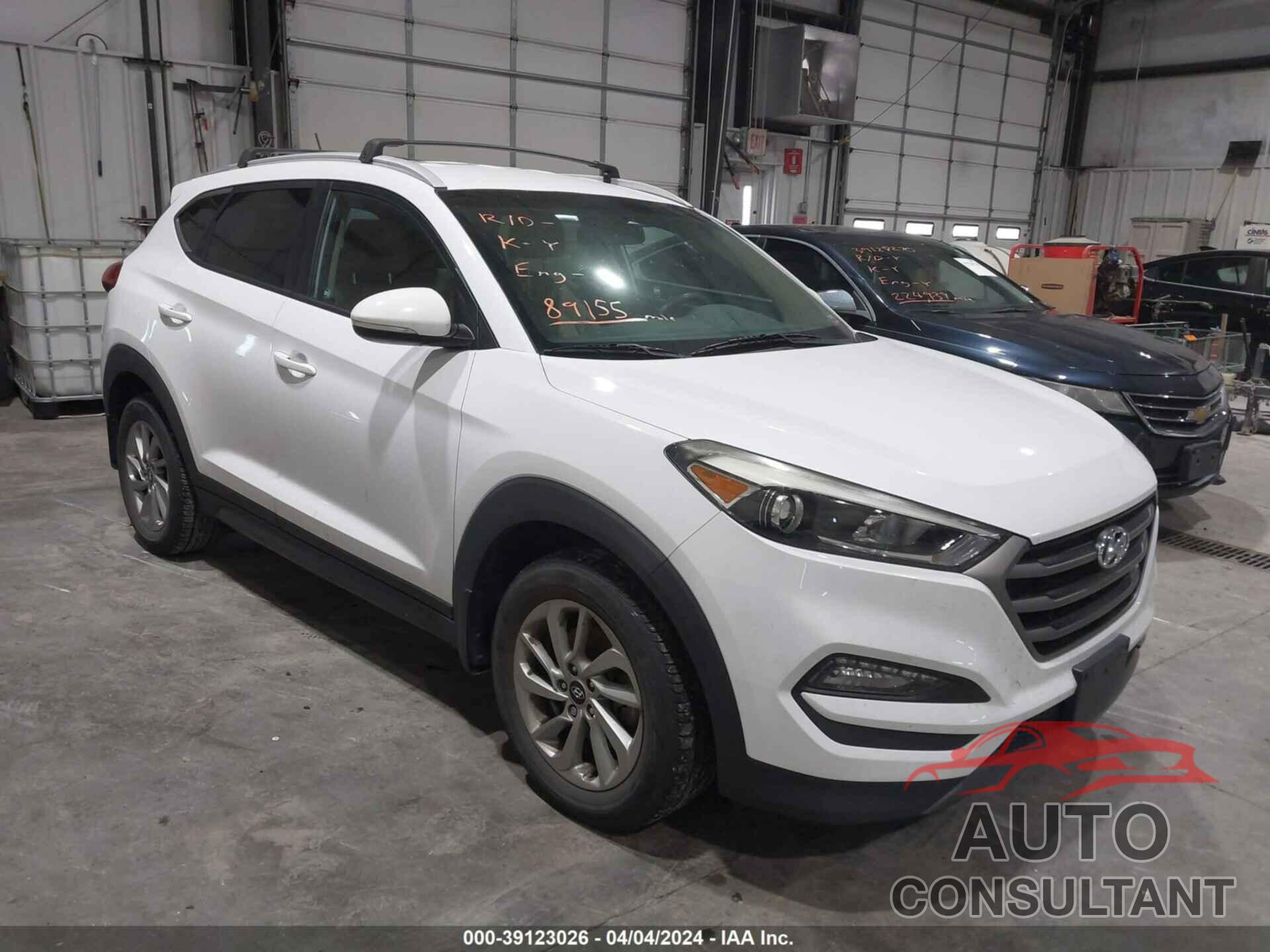 HYUNDAI TUCSON 2016 - KM8J33A22GU139798