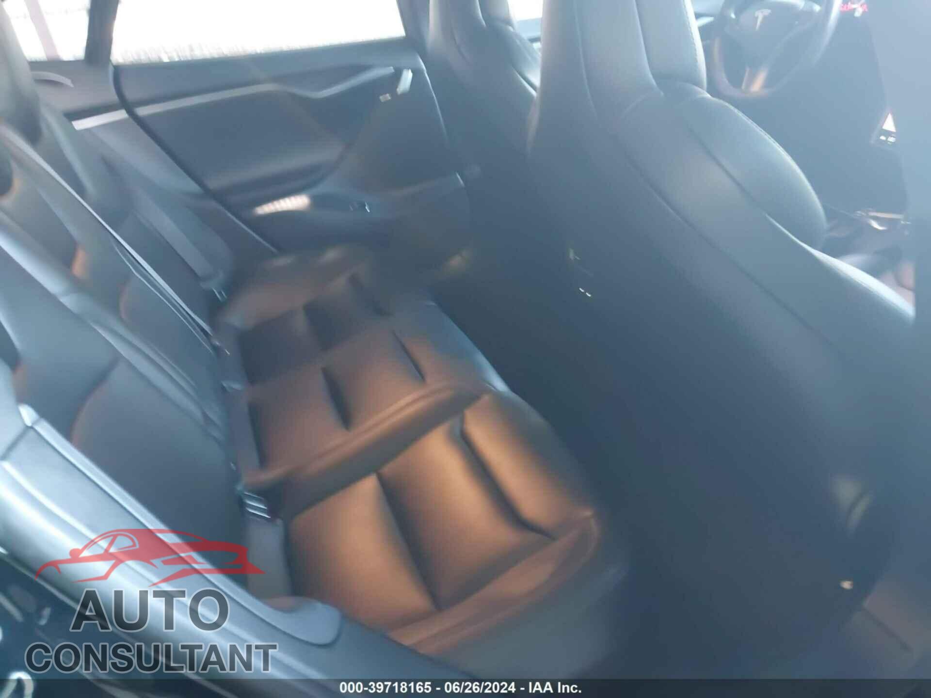 TESLA MODEL S 2018 - 5YJSA1E28JF267931