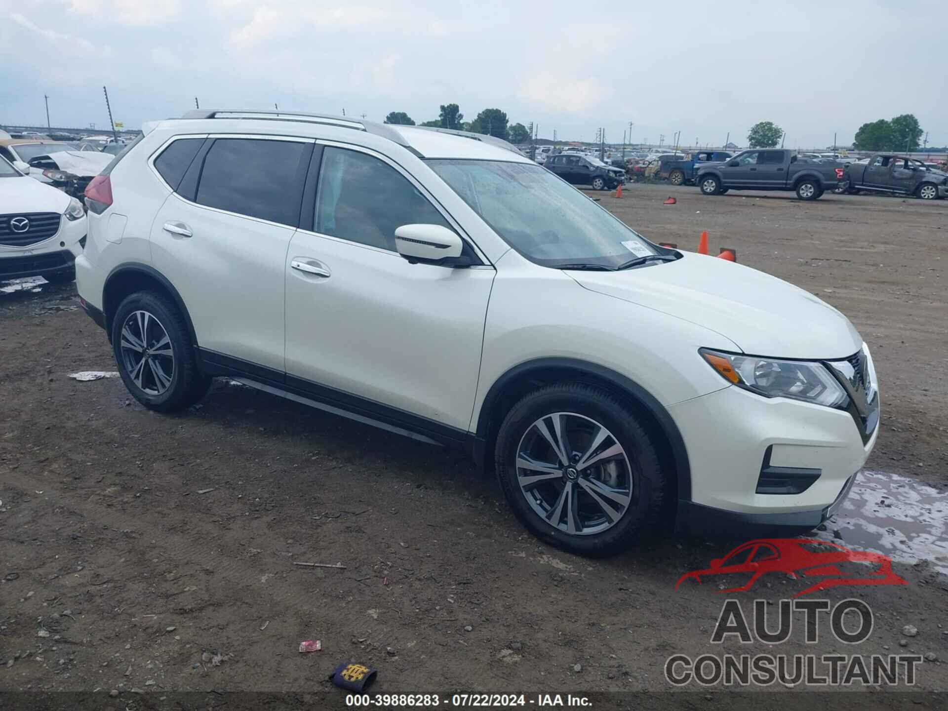 NISSAN ROGUE 2019 - 5N1AT2MT9KC795378