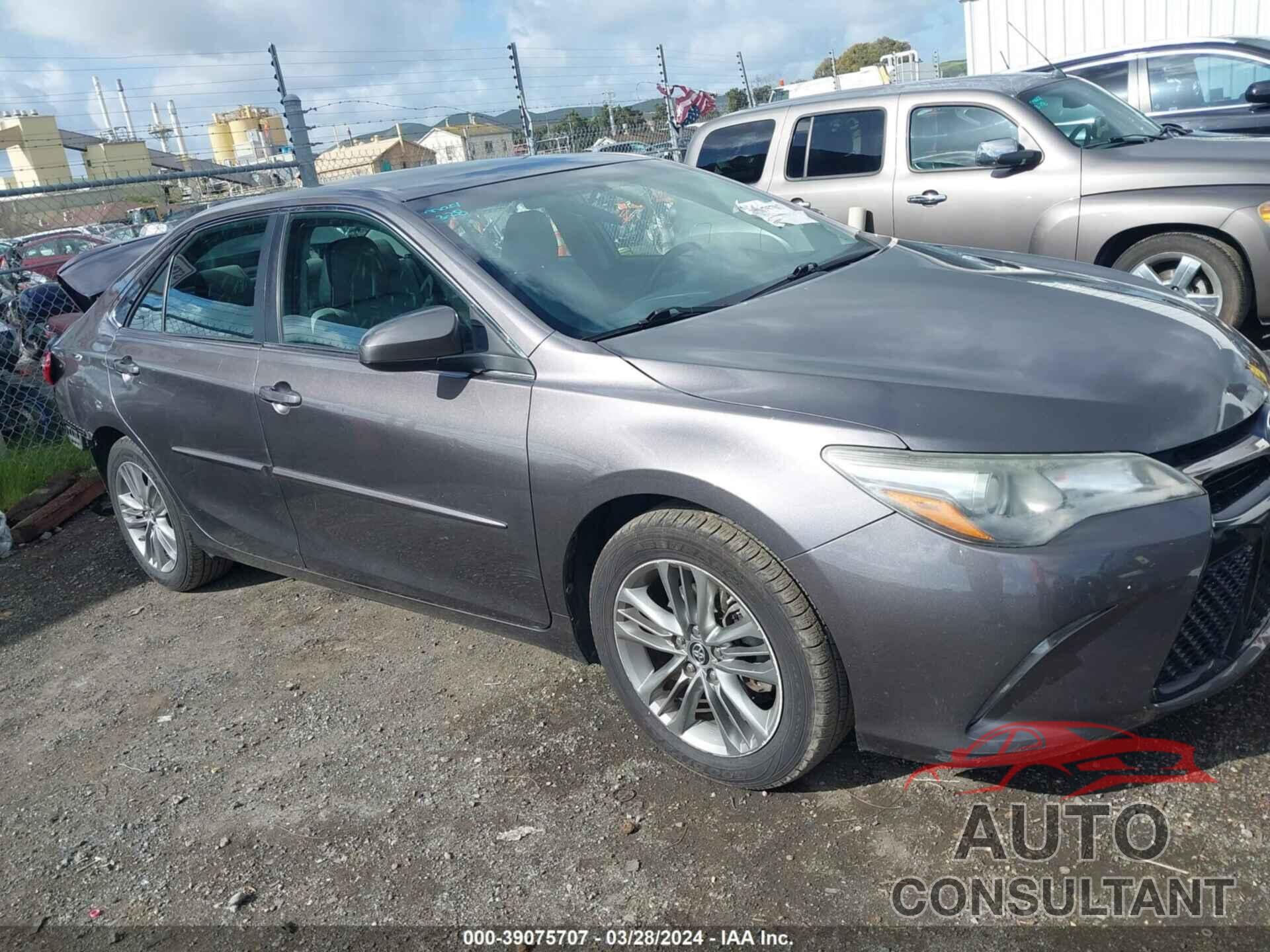 TOYOTA CAMRY 2016 - 4T1BF1FK8GU183006
