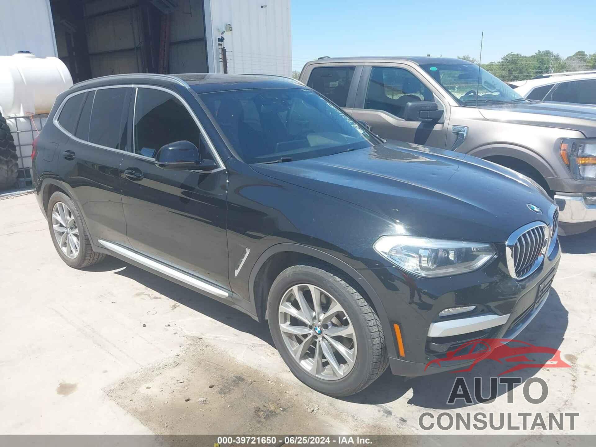 BMW X3 2019 - 5UXTR7C5XKLE88380