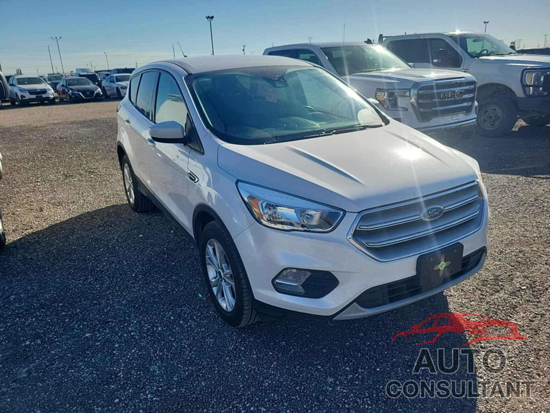 FORD ESCAPE 2019 - 1FMCU9GD8KUA72375