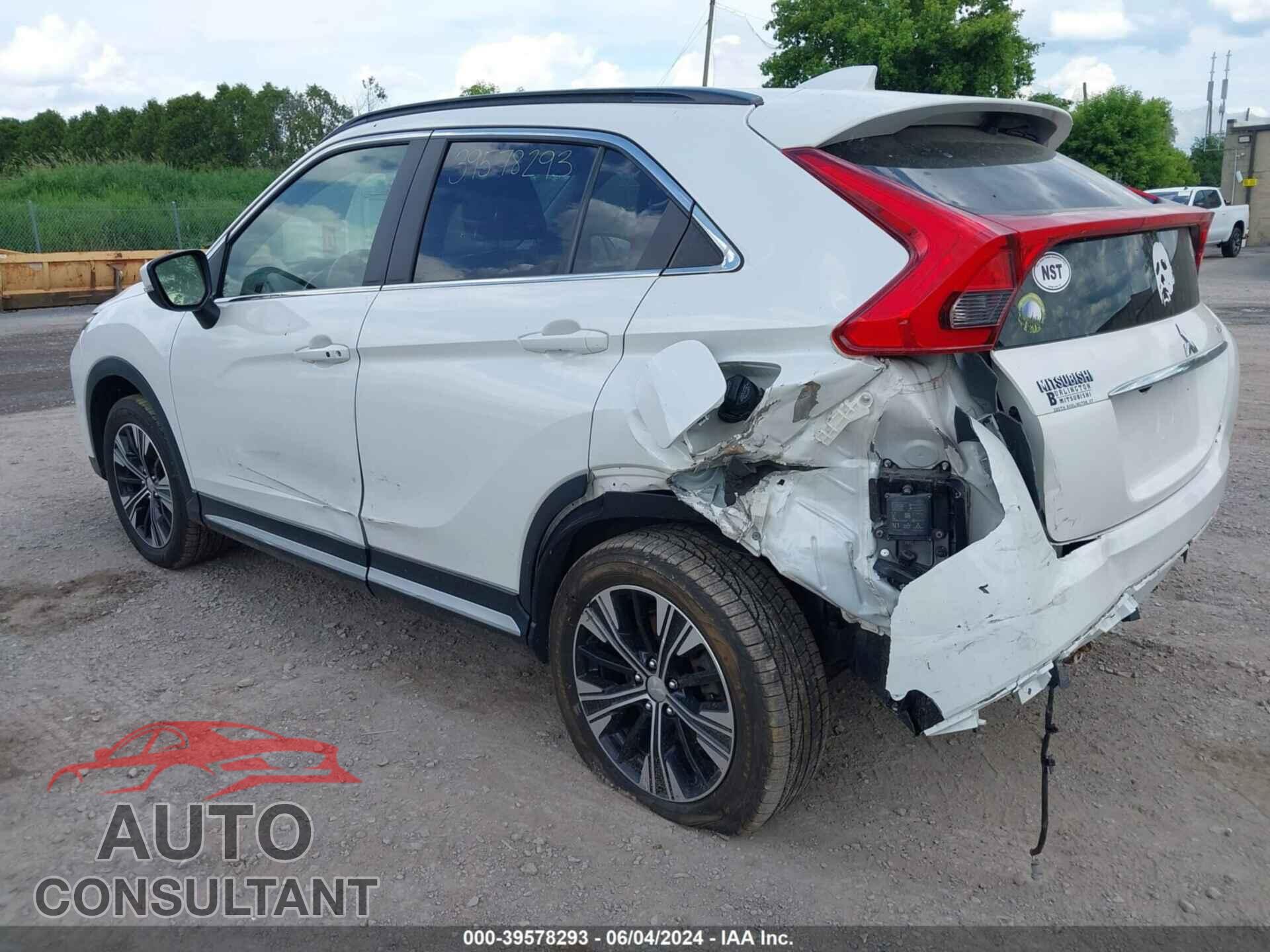 MITSUBISHI ECLIPSE CROSS 2018 - JA4AT5AA2JZ038031