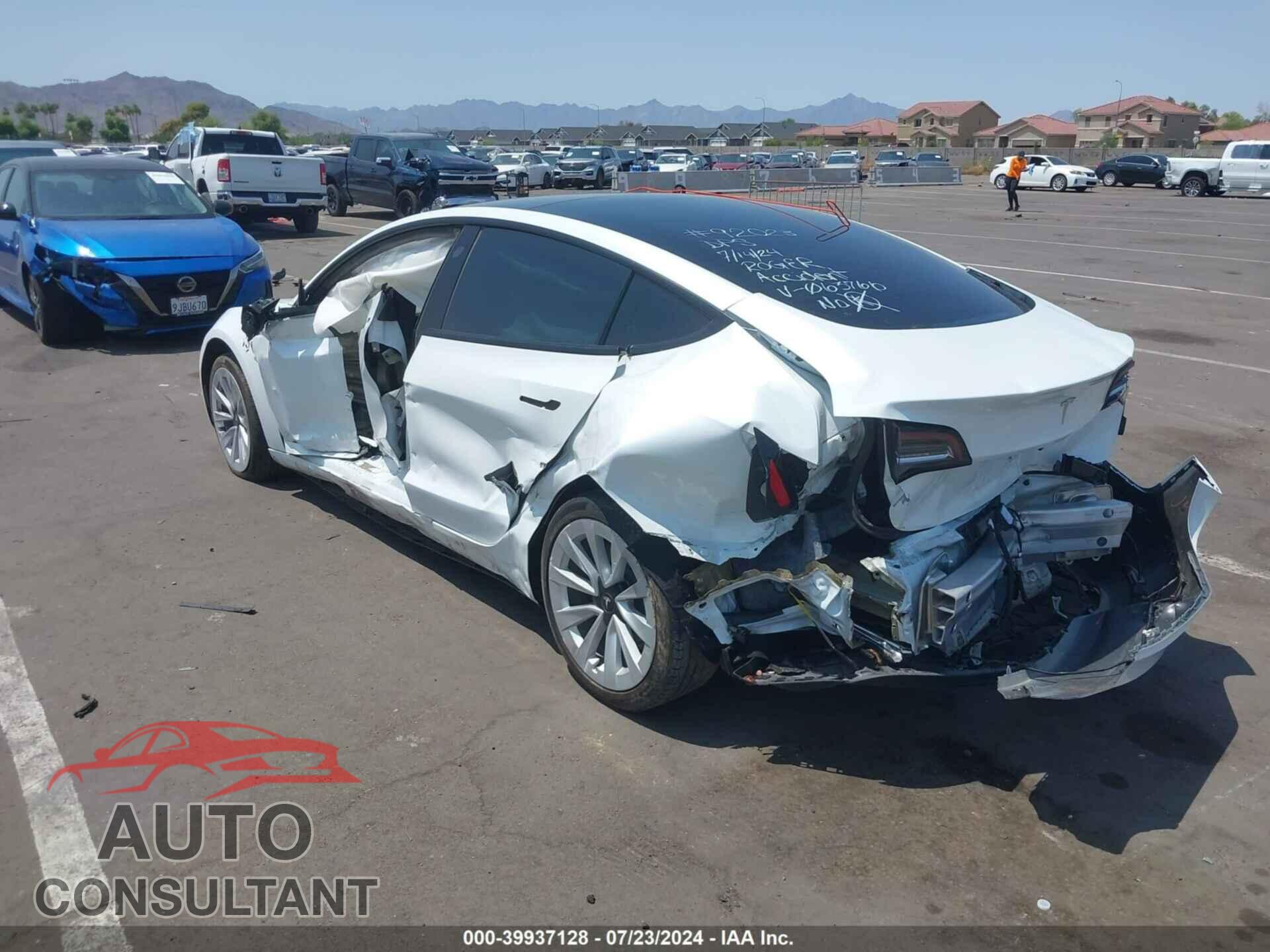 TESLA MODEL 3 2021 - 5YJ3E1EA1MF063766
