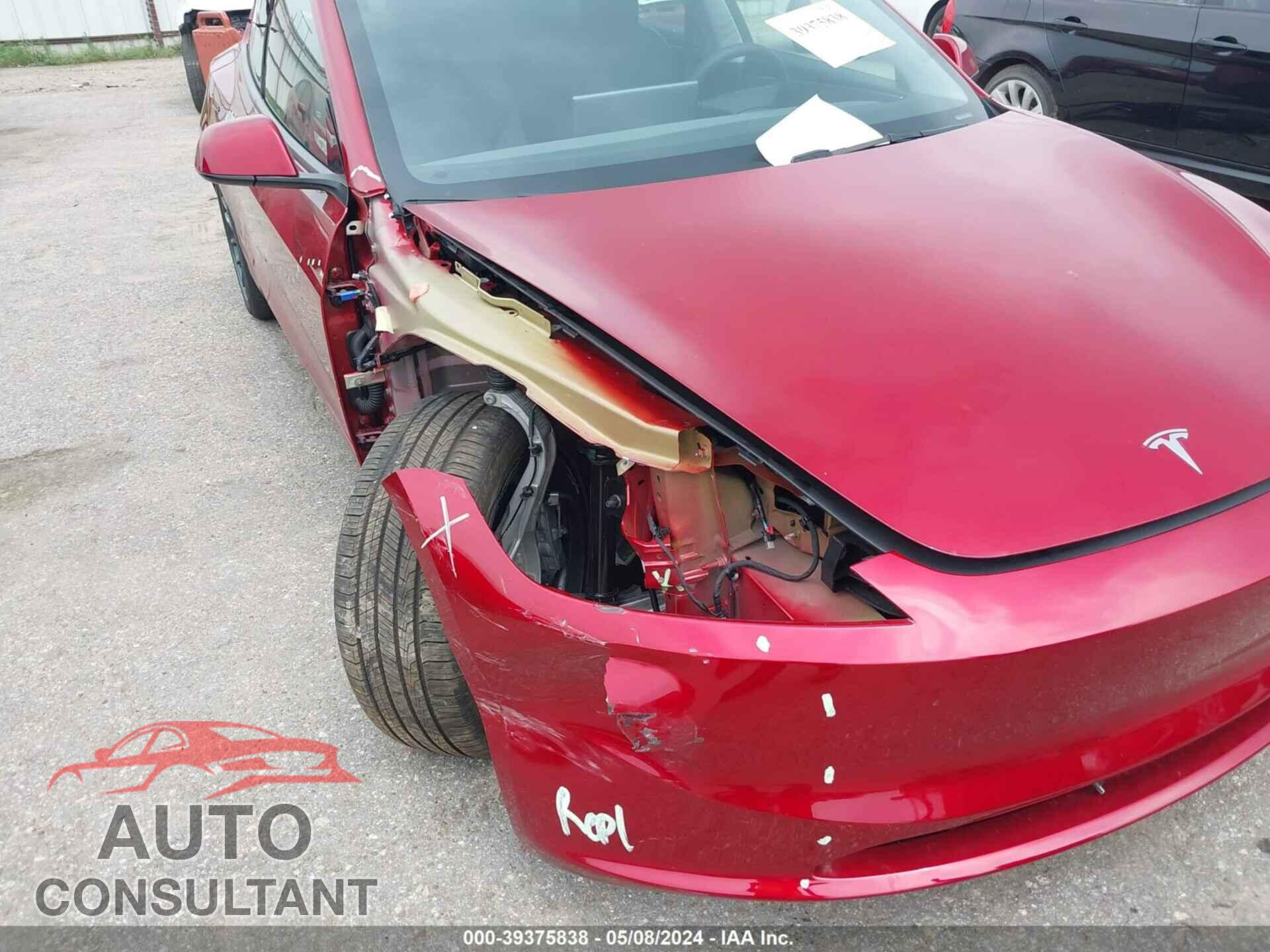 TESLA MODEL 3 2024 - 5YJ3E1EA1RF717348