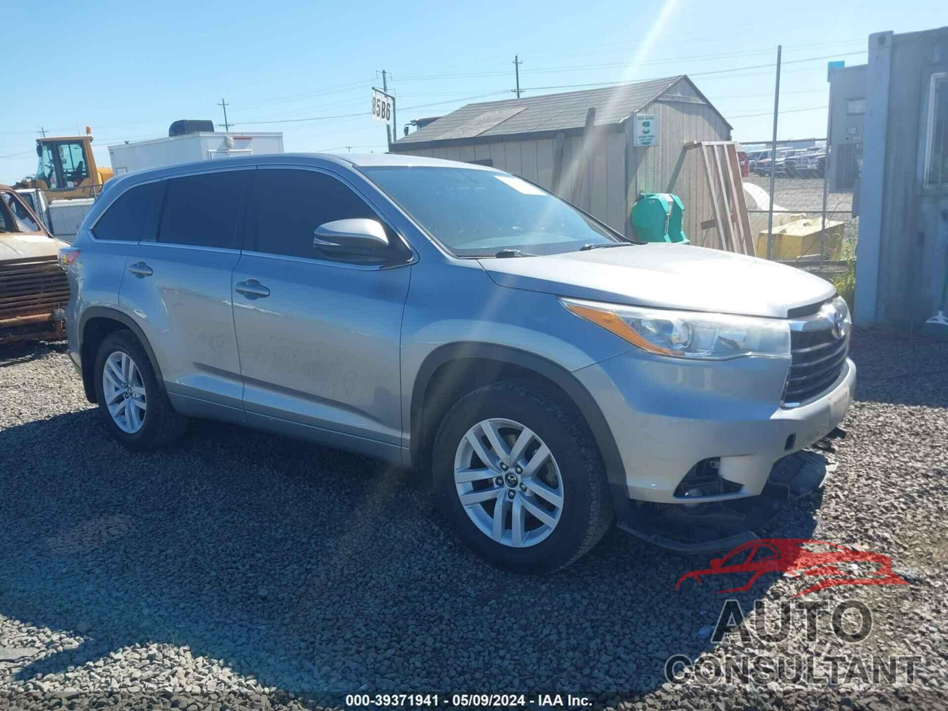 TOYOTA HIGHLANDER 2016 - 5TDBKRFH8GS304947