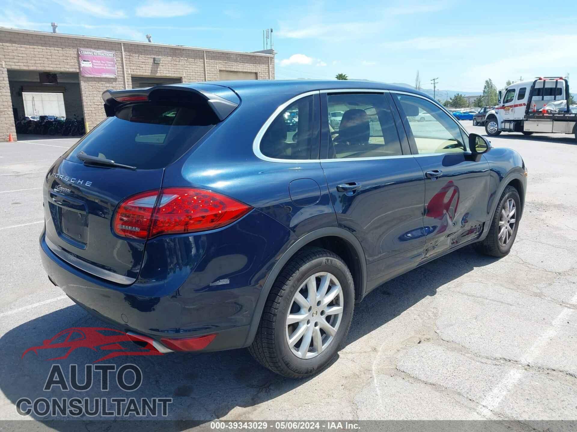 PORSCHE CAYENNE 2012 - WP1AA2A20CLA10011