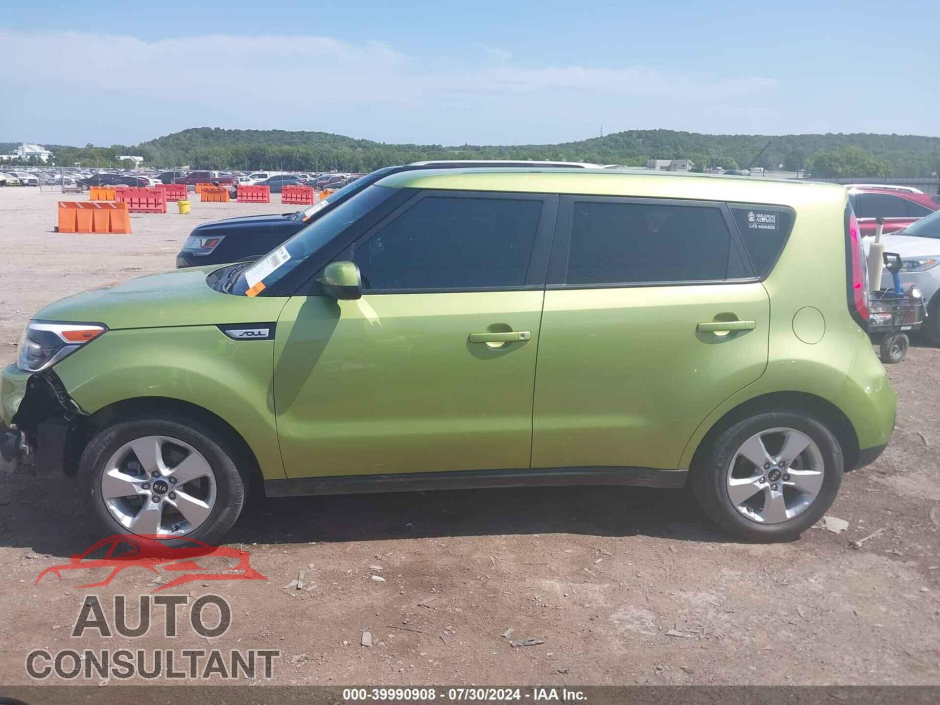 KIA SOUL 2017 - KNDJN2A27H7877458