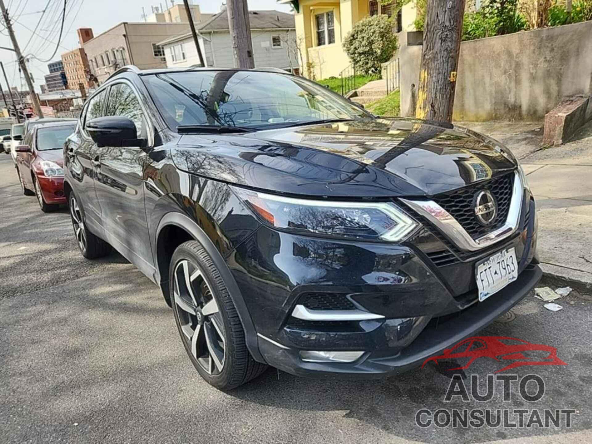 NISSAN ROGUE SPORT 2021 - JN1BJ1CW0MW660332