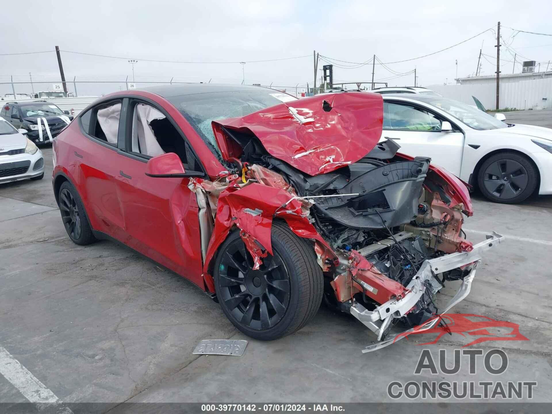 TESLA MODEL Y 2023 - 7SAYGDEE9PA073521