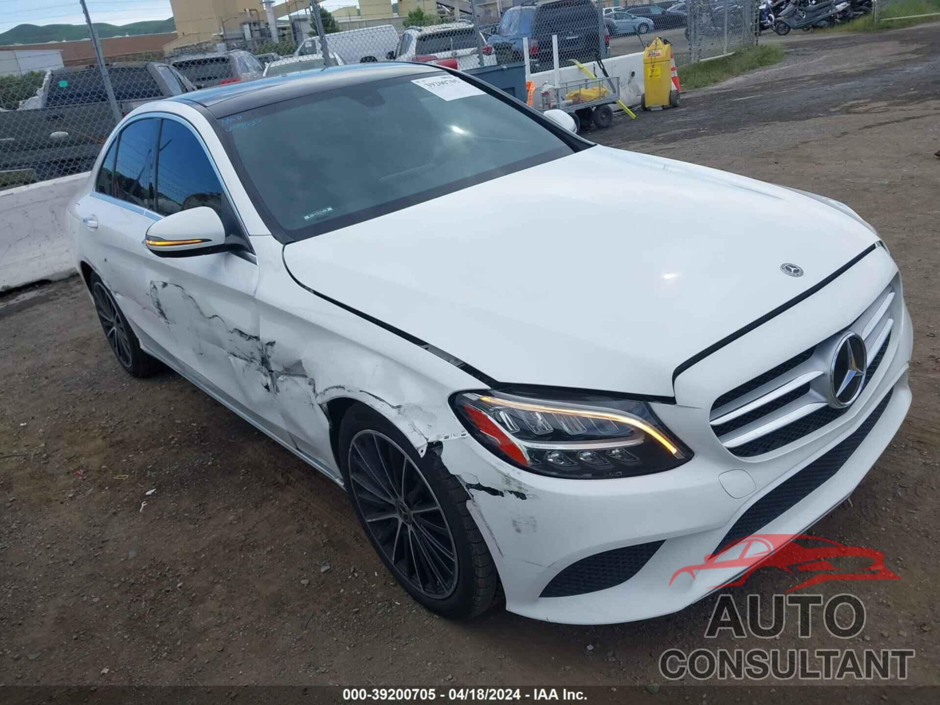 MERCEDES-BENZ C 300 2020 - W1KWF8DBXLR590233