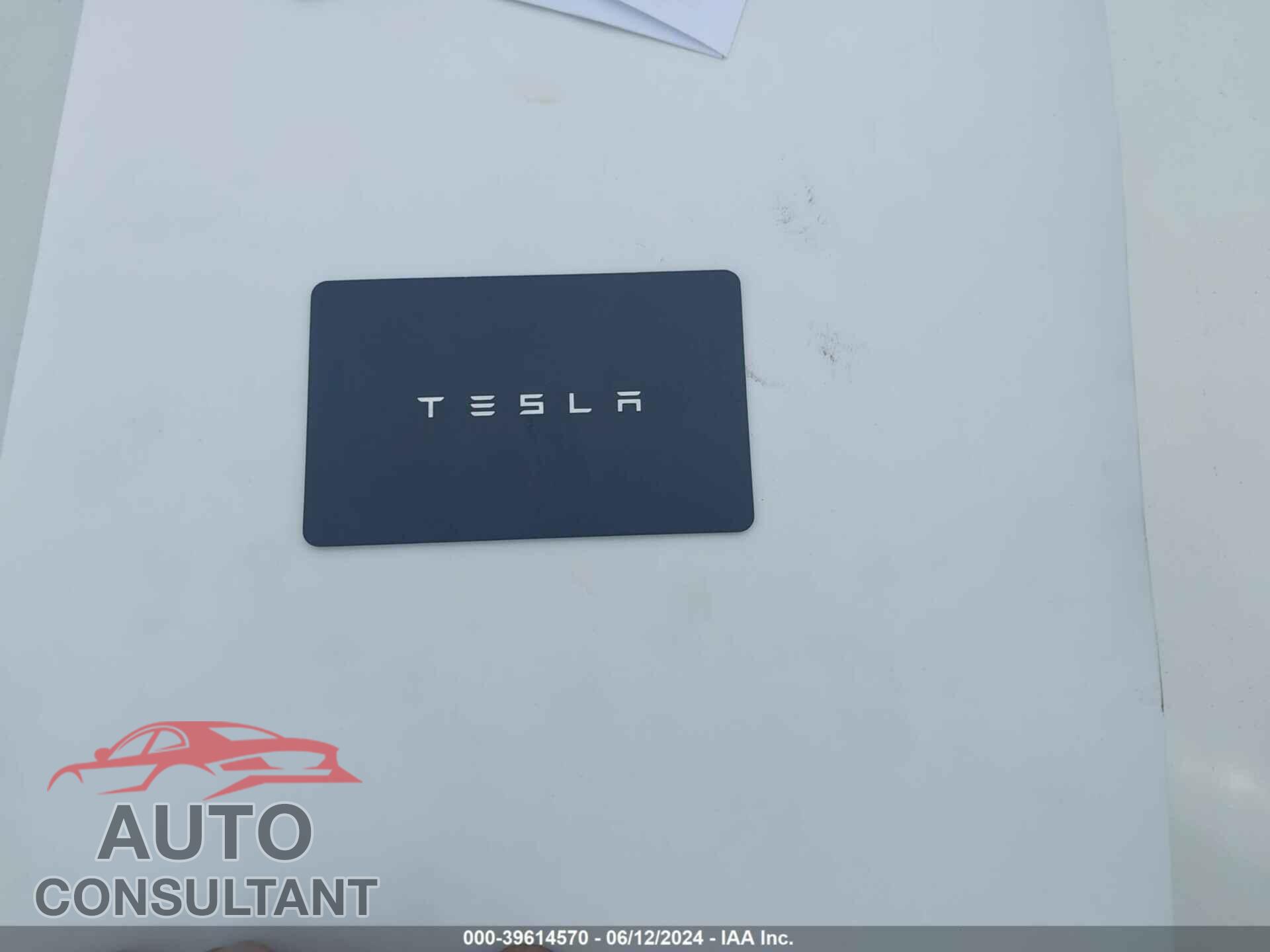 TESLA MODEL 3 2018 - 5YJ3E1EA9JF059864